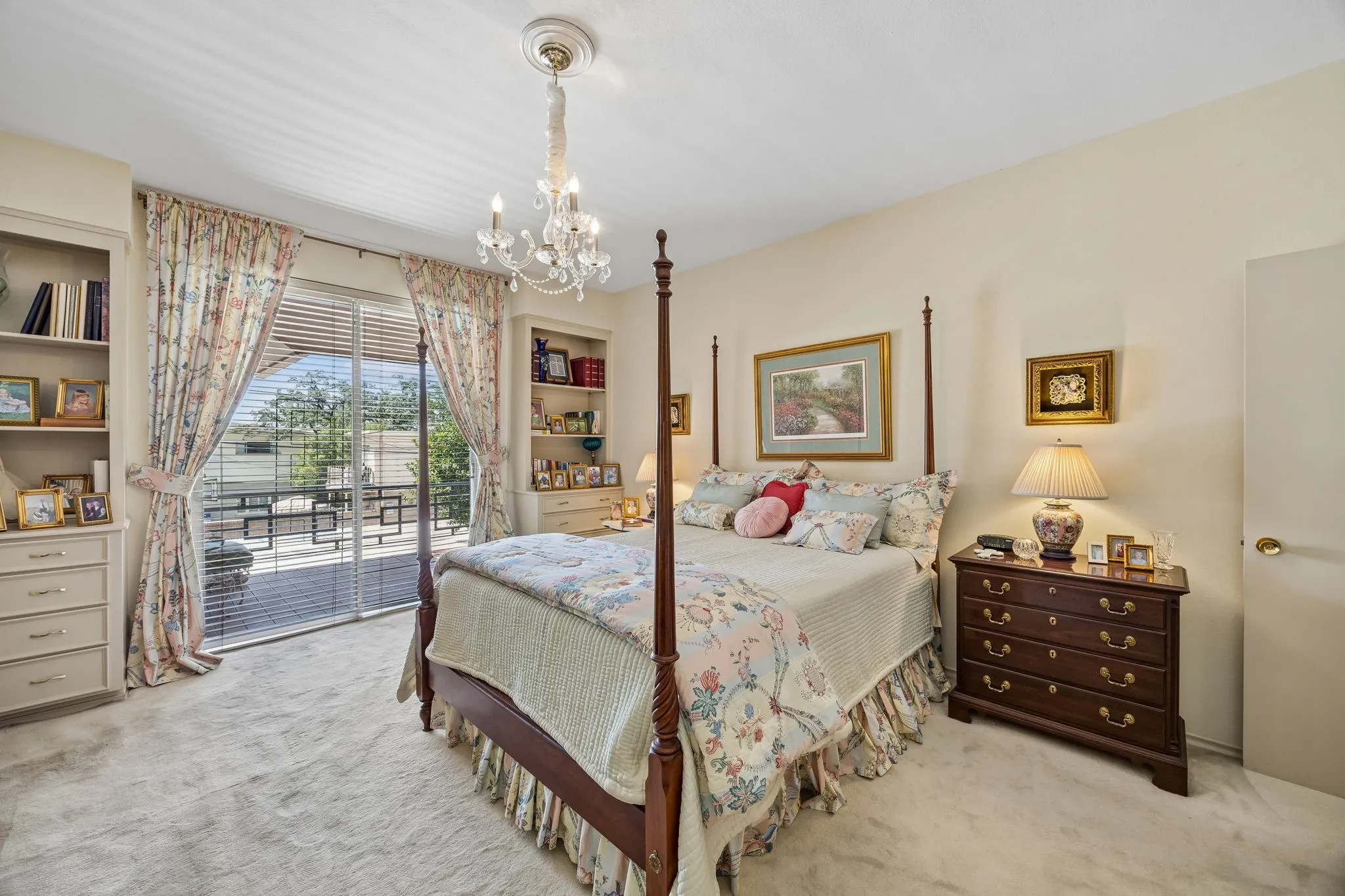 6310 Bandera Ave #C - Tom Hughes Team - Bedroom