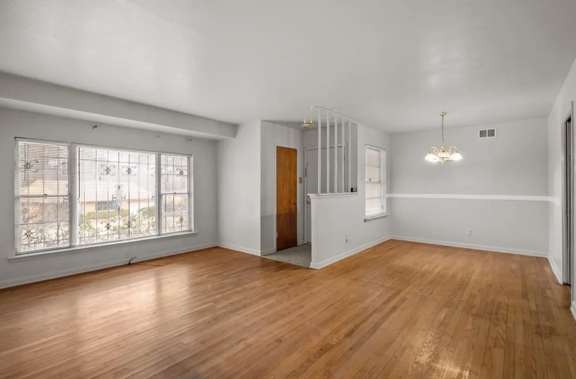 Single Family Residence For Sale in Dallas County , 3916 Kushla Avenue, Dallas, Texas 75216, 4 Bedroom, 2 Bathroom, Garage spaces, 1,582 Sqft, built in 1956, Price $225,000, mls#21360179, Real Estate Agent in Dallas, Homes For Sale in Dallas county, Homes For Sale in Dallas, Realtor in Dallas Texas, Real Estate Brokerage Independent Realty Texas, Luminita Cordes Realtor