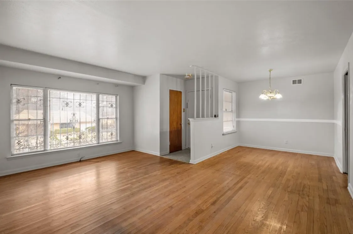 Single Family Residence For Sale in Dallas County , 3916 Kushla Avenue, Dallas, Texas 75216, 4 Bedroom, 2 Bathroom, Garage spaces, 1,582 Sqft, built in 1956, Price $225,000, mls#21360179, Real Estate Agent in Dallas, Homes For Sale in Dallas county, Homes For Sale in Dallas, Realtor in Dallas Texas, Real Estate Brokerage Independent Realty Texas, Luminita Cordes Realtor