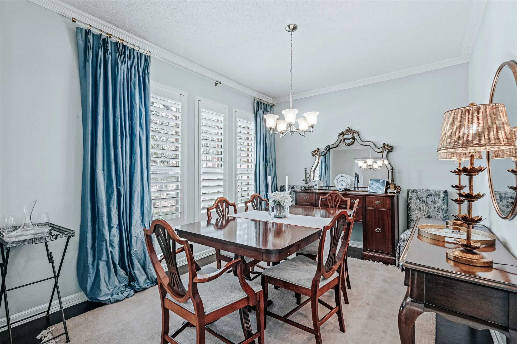 Single Family Residence For Rent in Collin County , 7308 Penny Place, Plano, Texas 75024, 4 Bedroom, 3 Bathroom, 2 Garage spaces, 2,390 Sqft, built in 1994, mls#21359470, Real Estate Agent in Plano, Homes For Rent in Collin county, Homes For Rent in Plano, Realtor in Plano Texas, Real Estate Brokerage Independent Realty Texas, Luminita Cordes Realtor