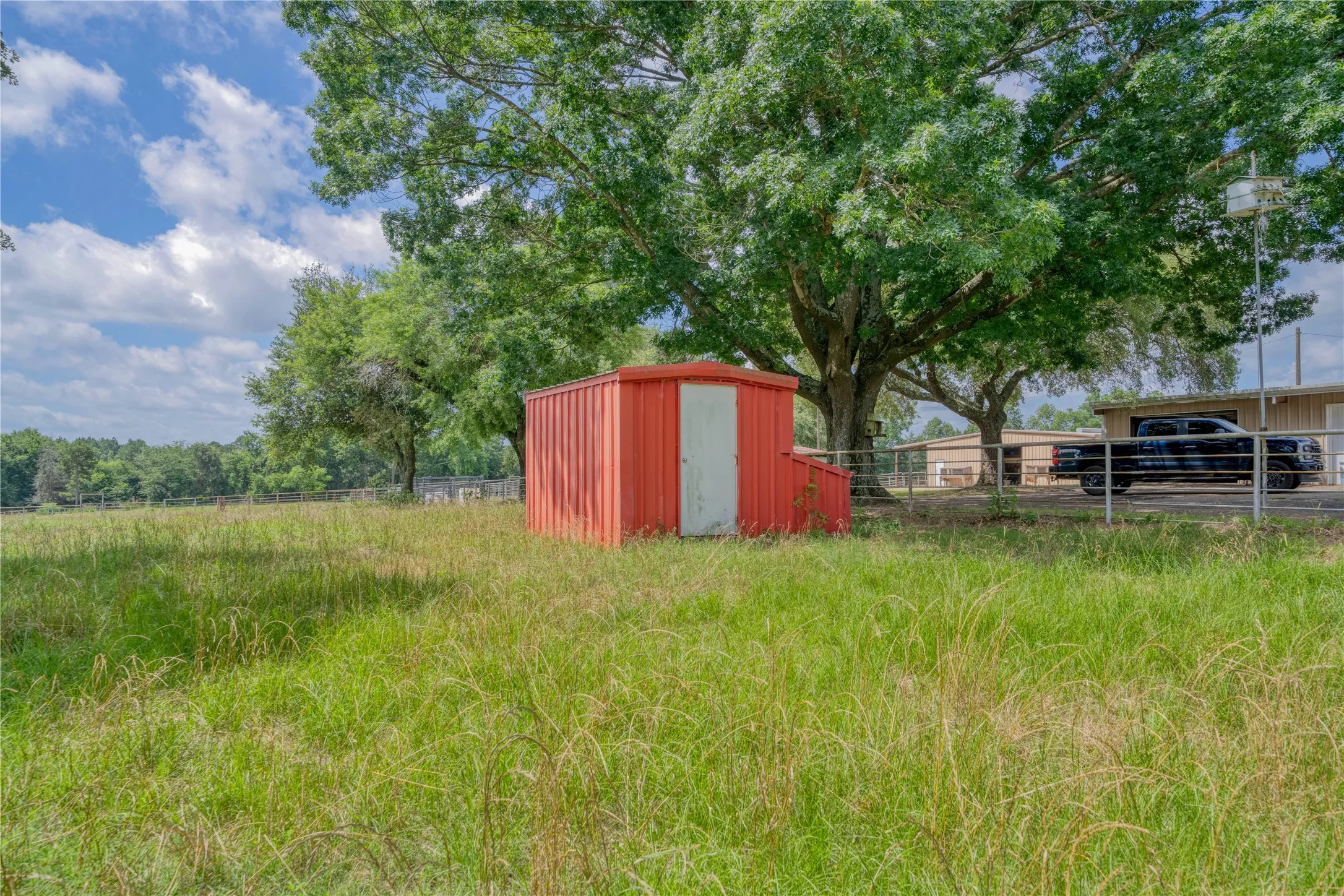 Single Family Residence For Sale in Franklin (TX) County , 8001 Farm Road 1448, Winnsboro, Texas 75494, 4 Bedroom, 4 Bathroom, 2 Garage spaces, 3,505 Sqft, built in 1993, Price $830,000, mls#21360192, Real Estate Agent in Winnsboro, Homes For Sale in Franklin (TX) county, Homes For Sale in Winnsboro, Realtor in Winnsboro Texas, Real Estate Brokerage Independent Realty Texas, Luminita Cordes Realtor