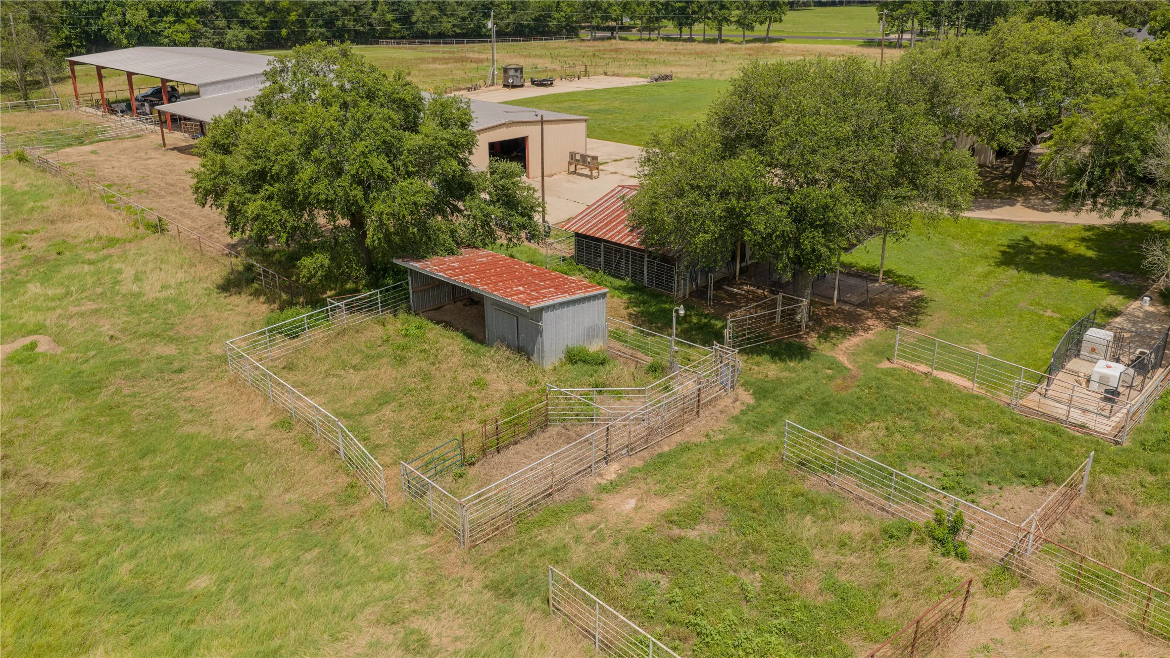 Single Family Residence For Sale in Franklin (TX) County , 8001 Farm Road 1448, Winnsboro, Texas 75494, 4 Bedroom, 4 Bathroom, 2 Garage spaces, 3,505 Sqft, built in 1993, Price $830,000, mls#21360192, Real Estate Agent in Winnsboro, Homes For Sale in Franklin (TX) county, Homes For Sale in Winnsboro, Realtor in Winnsboro Texas, Real Estate Brokerage Independent Realty Texas, Luminita Cordes Realtor