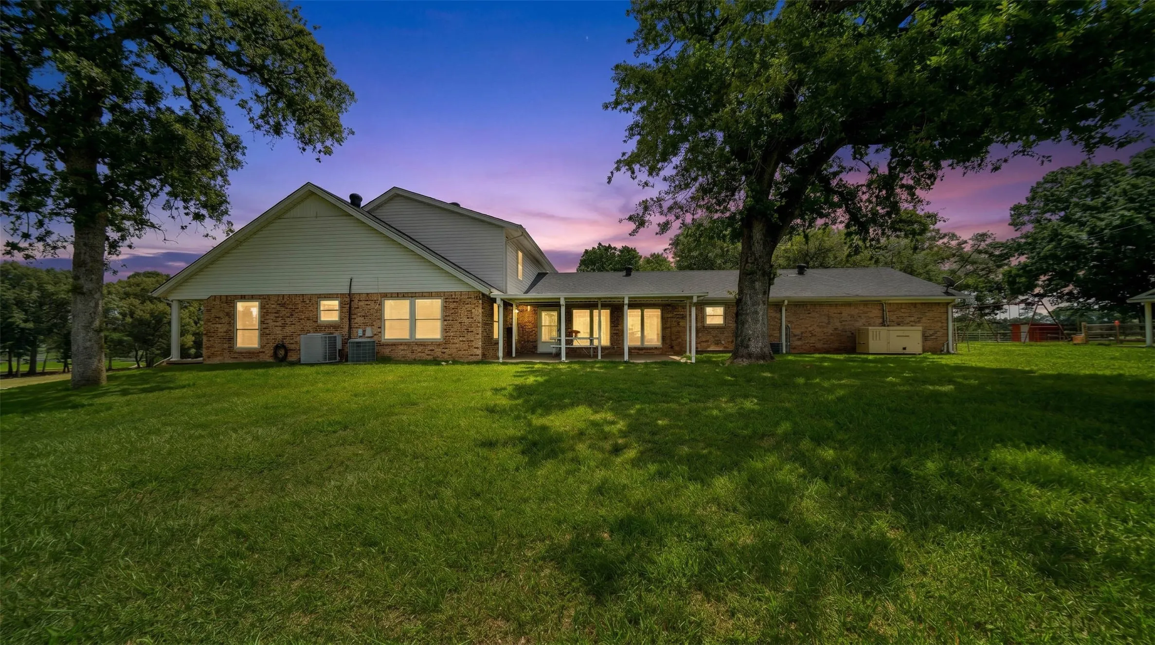 Single Family Residence For Sale in Franklin (TX) County , 8001 Farm Road 1448, Winnsboro, Texas 75494, 4 Bedroom, 4 Bathroom, 2 Garage spaces, 3,505 Sqft, built in 1993, Price $830,000, mls#21360192, Real Estate Agent in Winnsboro, Homes For Sale in Franklin (TX) county, Homes For Sale in Winnsboro, Realtor in Winnsboro Texas, Real Estate Brokerage Independent Realty Texas, Luminita Cordes Realtor