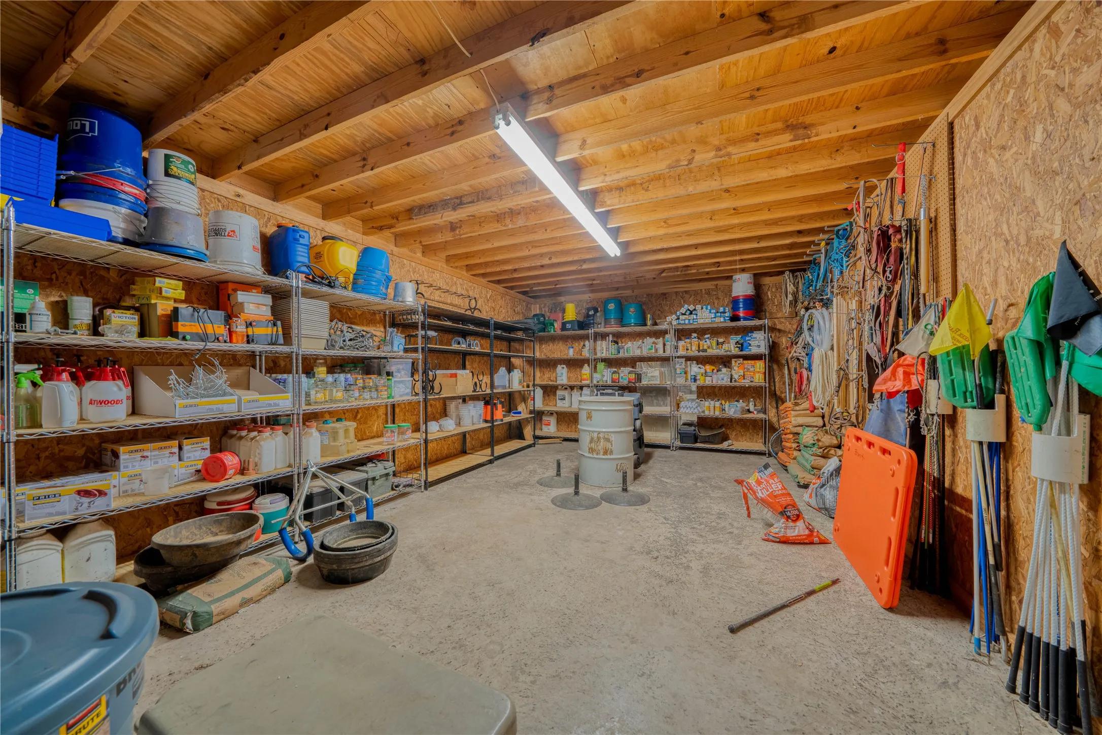 Single Family Residence For Sale in Franklin (TX) County , 8001 Farm Road 1448, Winnsboro, Texas 75494, 4 Bedroom, 4 Bathroom, 2 Garage spaces, 3,505 Sqft, built in 1993, Price $830,000, mls#21360192, Real Estate Agent in Winnsboro, Homes For Sale in Franklin (TX) county, Homes For Sale in Winnsboro, Realtor in Winnsboro Texas, Real Estate Brokerage Independent Realty Texas, Luminita Cordes Realtor
