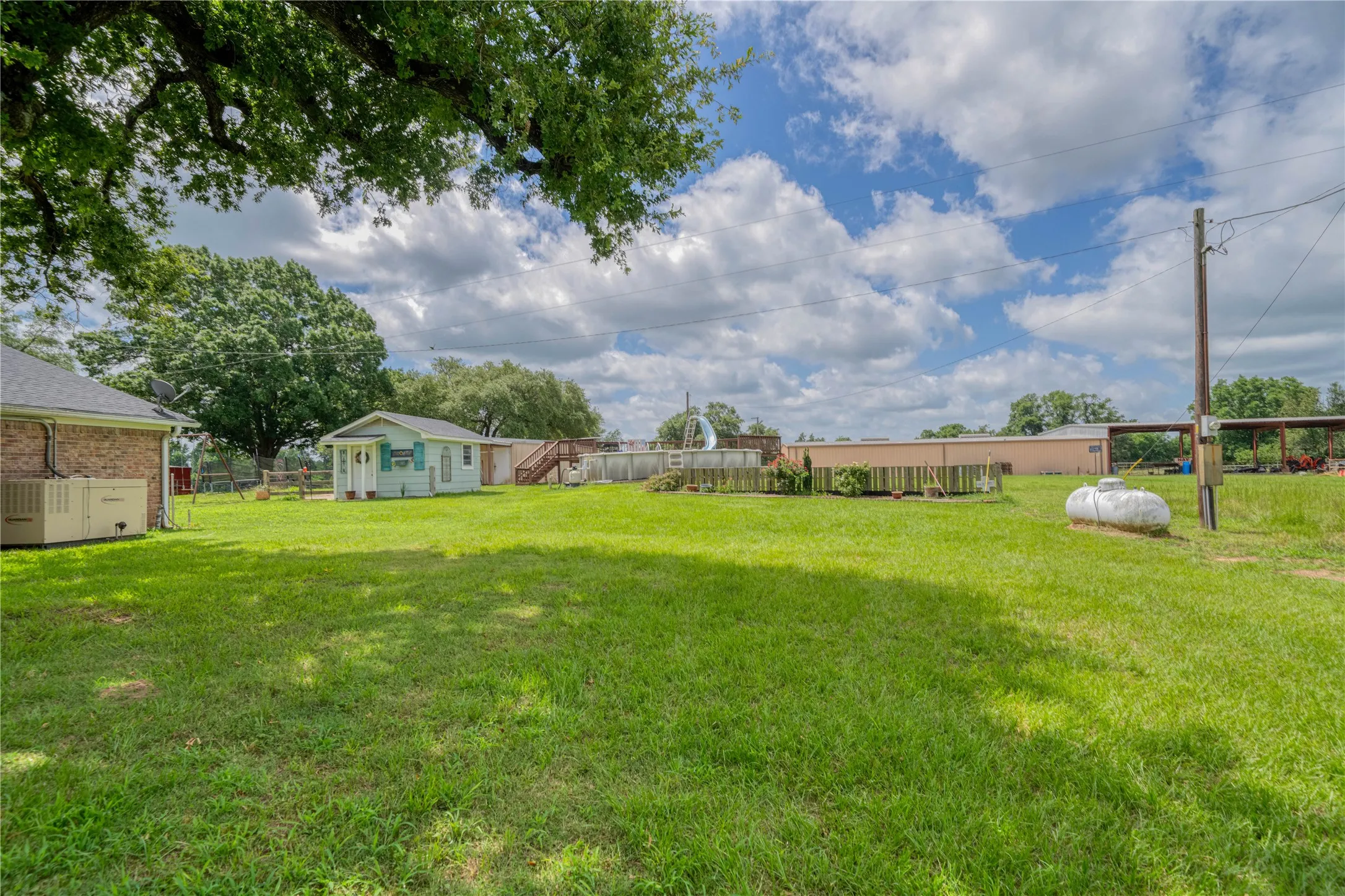 Single Family Residence For Sale in Franklin (TX) County , 8001 Farm Road 1448, Winnsboro, Texas 75494, 4 Bedroom, 4 Bathroom, 2 Garage spaces, 3,505 Sqft, built in 1993, Price $830,000, mls#21360192, Real Estate Agent in Winnsboro, Homes For Sale in Franklin (TX) county, Homes For Sale in Winnsboro, Realtor in Winnsboro Texas, Real Estate Brokerage Independent Realty Texas, Luminita Cordes Realtor
