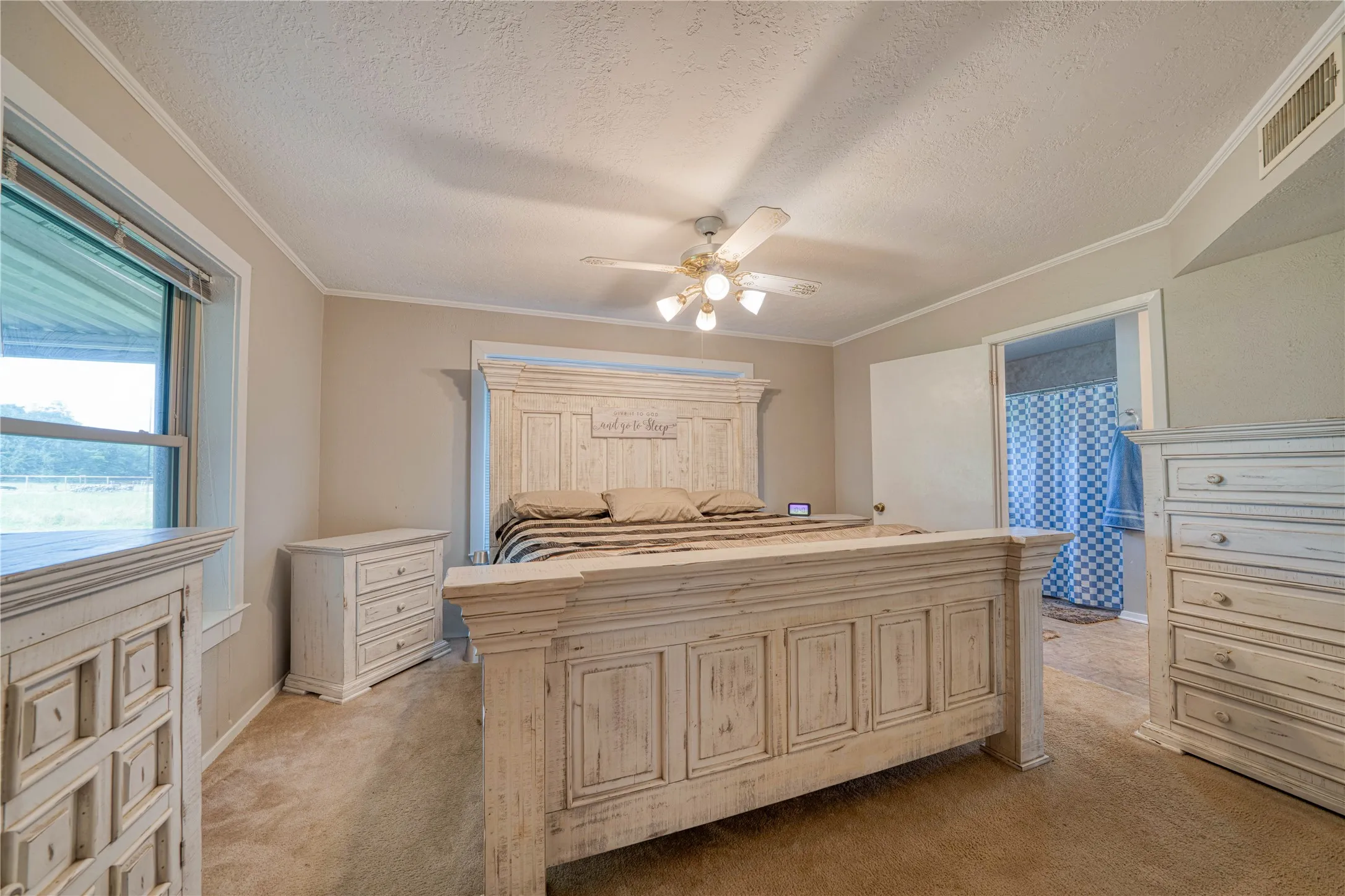 Single Family Residence For Sale in Franklin (TX) County , 8001 Farm Road 1448, Winnsboro, Texas 75494, 4 Bedroom, 4 Bathroom, 2 Garage spaces, 3,505 Sqft, built in 1993, Price $830,000, mls#21360192, Real Estate Agent in Winnsboro, Homes For Sale in Franklin (TX) county, Homes For Sale in Winnsboro, Realtor in Winnsboro Texas, Real Estate Brokerage Independent Realty Texas, Luminita Cordes Realtor