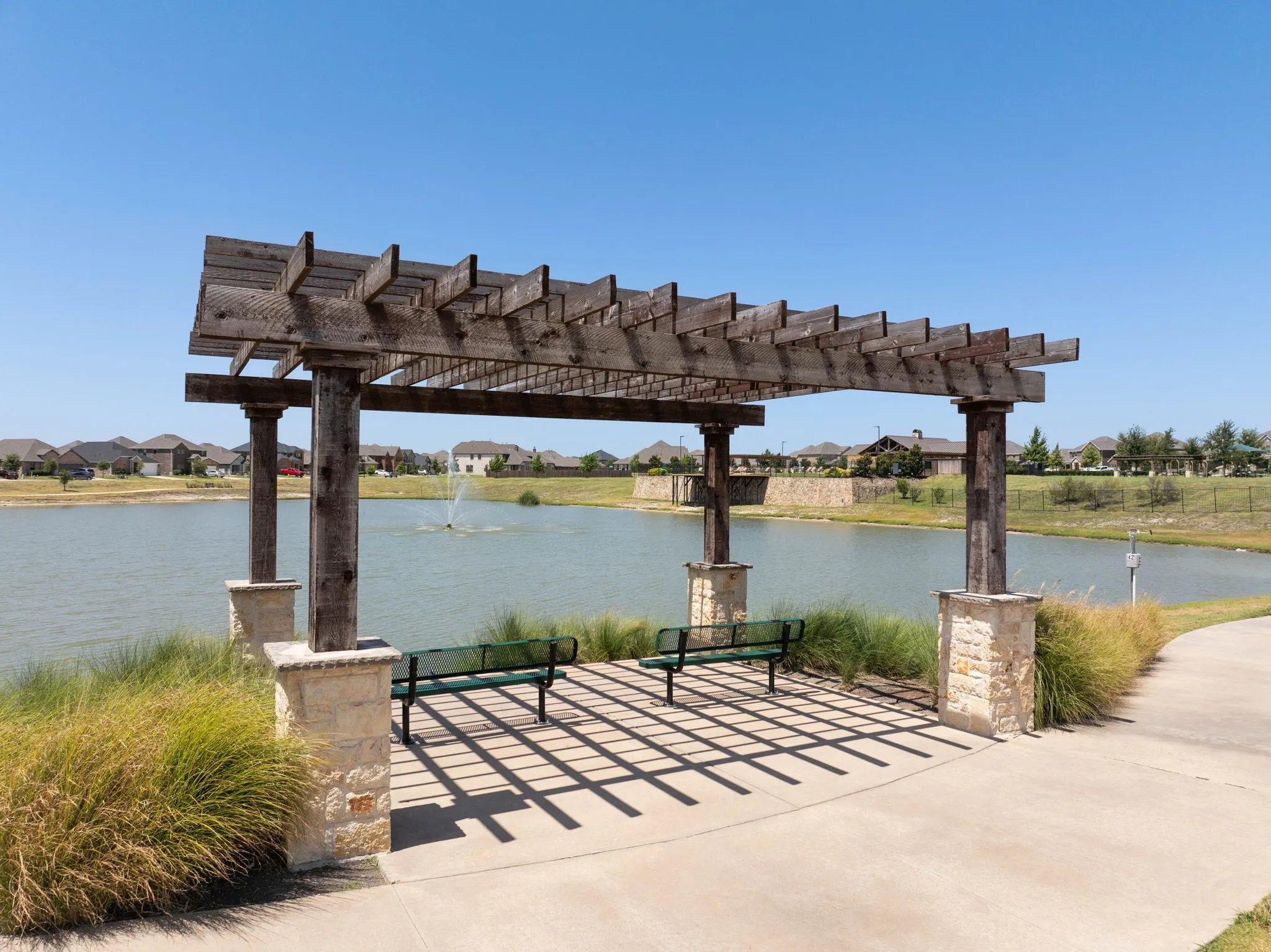 Single Family Residence For Sale in Rockwall County , 413 Tallowtree Drive, Fate, Texas 75087, 3 Bedroom, 2 Bathroom, 2 Garage spaces, 2,077 Sqft, built in 2003, mls#21360163, Real Estate Agent in Fate, Homes For Sale in Rockwall county, Homes For Sale in Fate, Realtor in Fate Texas, Real Estate Brokerage Independent Realty Texas, Luminita Cordes Realtor