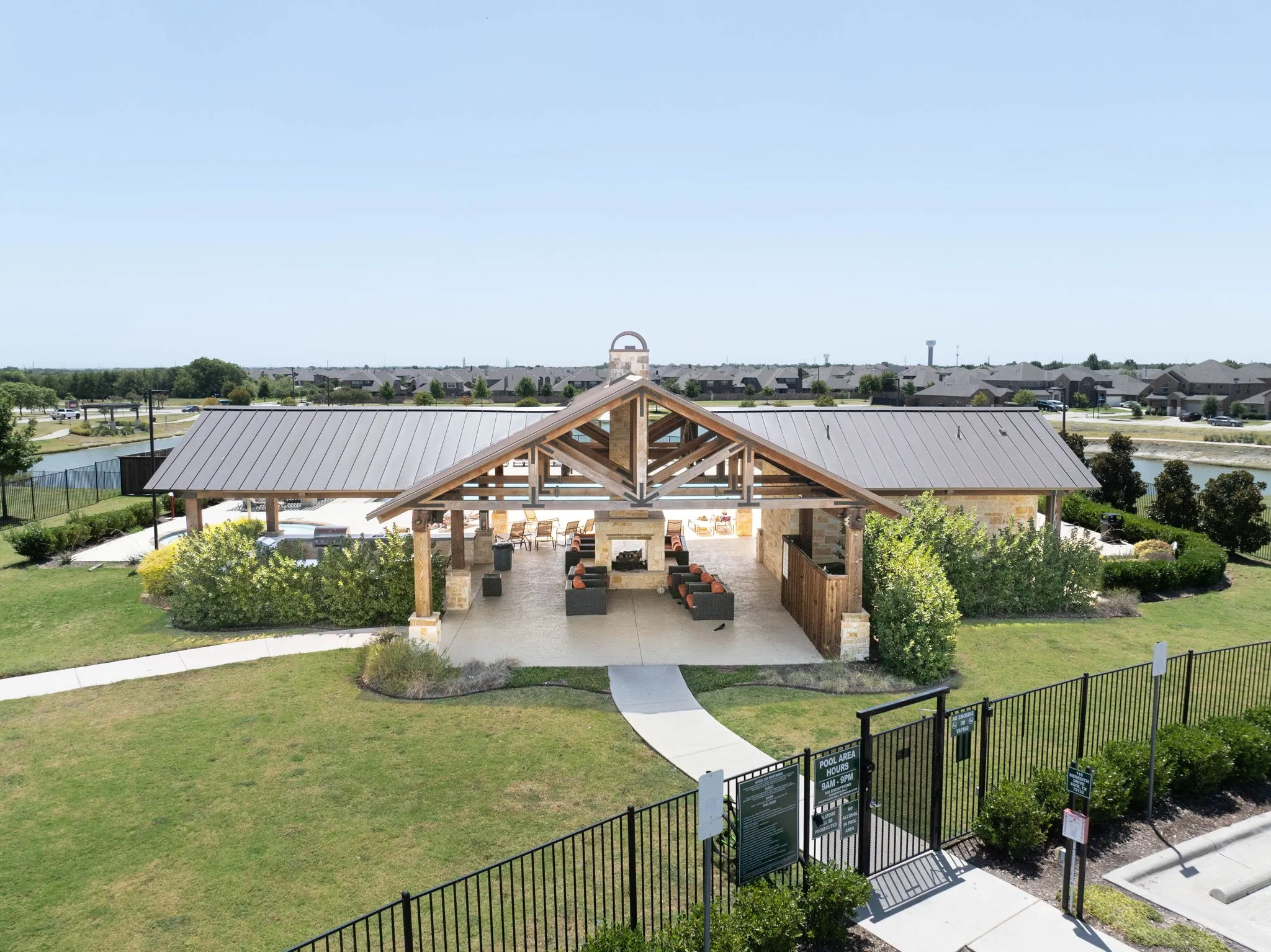 Single Family Residence For Sale in Rockwall County , 413 Tallowtree Drive, Fate, Texas 75087, 3 Bedroom, 2 Bathroom, 2 Garage spaces, 2,077 Sqft, built in 2003, mls#21360163, Real Estate Agent in Fate, Homes For Sale in Rockwall county, Homes For Sale in Fate, Realtor in Fate Texas, Real Estate Brokerage Independent Realty Texas, Luminita Cordes Realtor