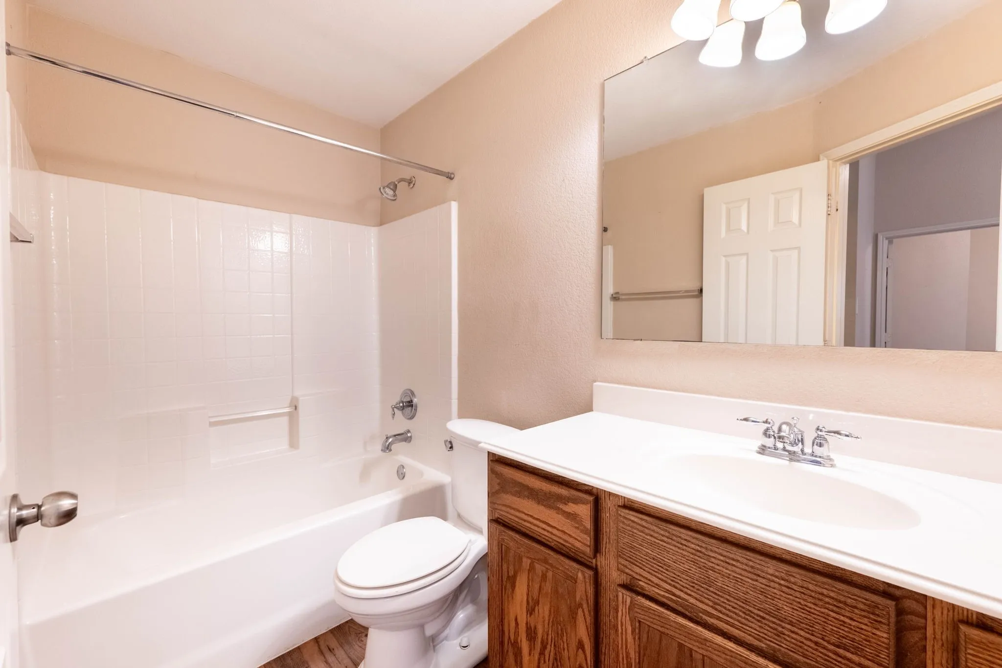 Single Family Residence For Sale in Rockwall County , 413 Tallowtree Drive, Fate, Texas 75087, 3 Bedroom, 2 Bathroom, 2 Garage spaces, 2,077 Sqft, built in 2003, mls#21360163, Real Estate Agent in Fate, Homes For Sale in Rockwall county, Homes For Sale in Fate, Realtor in Fate Texas, Real Estate Brokerage Independent Realty Texas, Luminita Cordes Realtor
