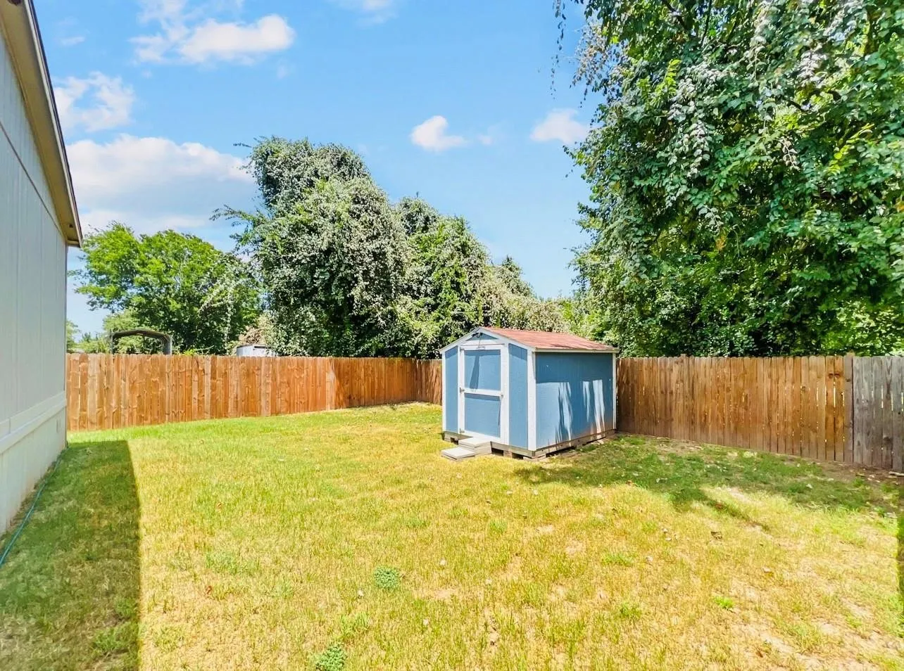 Back yard with Shed