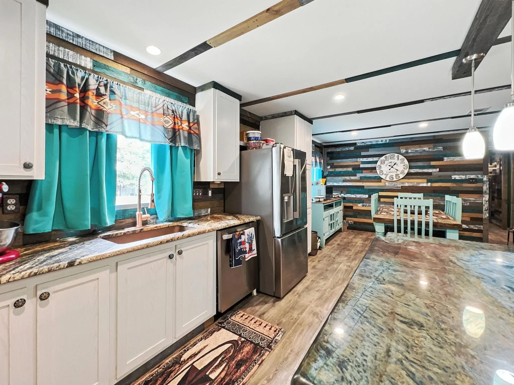 Kitchen with upgraded features