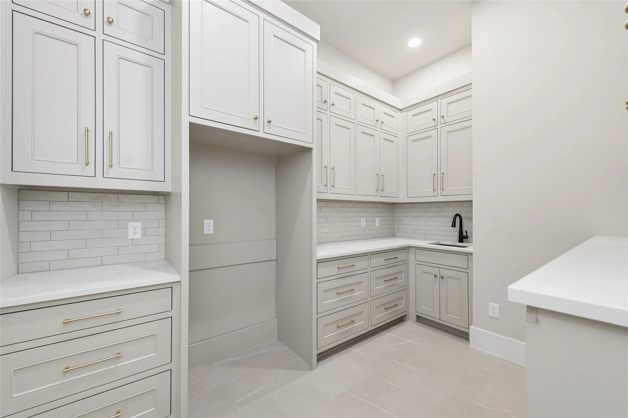 Single Family Residence For Sale in Collin County , 108 Eisenhower Court, Weston, Texas 75009, 6 Bedroom, 9 Bathroom, 4 Garage spaces, 6,572 Sqft, built in 2026, mls#21358667, Real Estate Agent in Weston, Homes For Sale in Collin county, Homes For Sale in Weston, Realtor in Weston Texas, Real Estate Brokerage Independent Realty Texas, Luminita Cordes Realtor