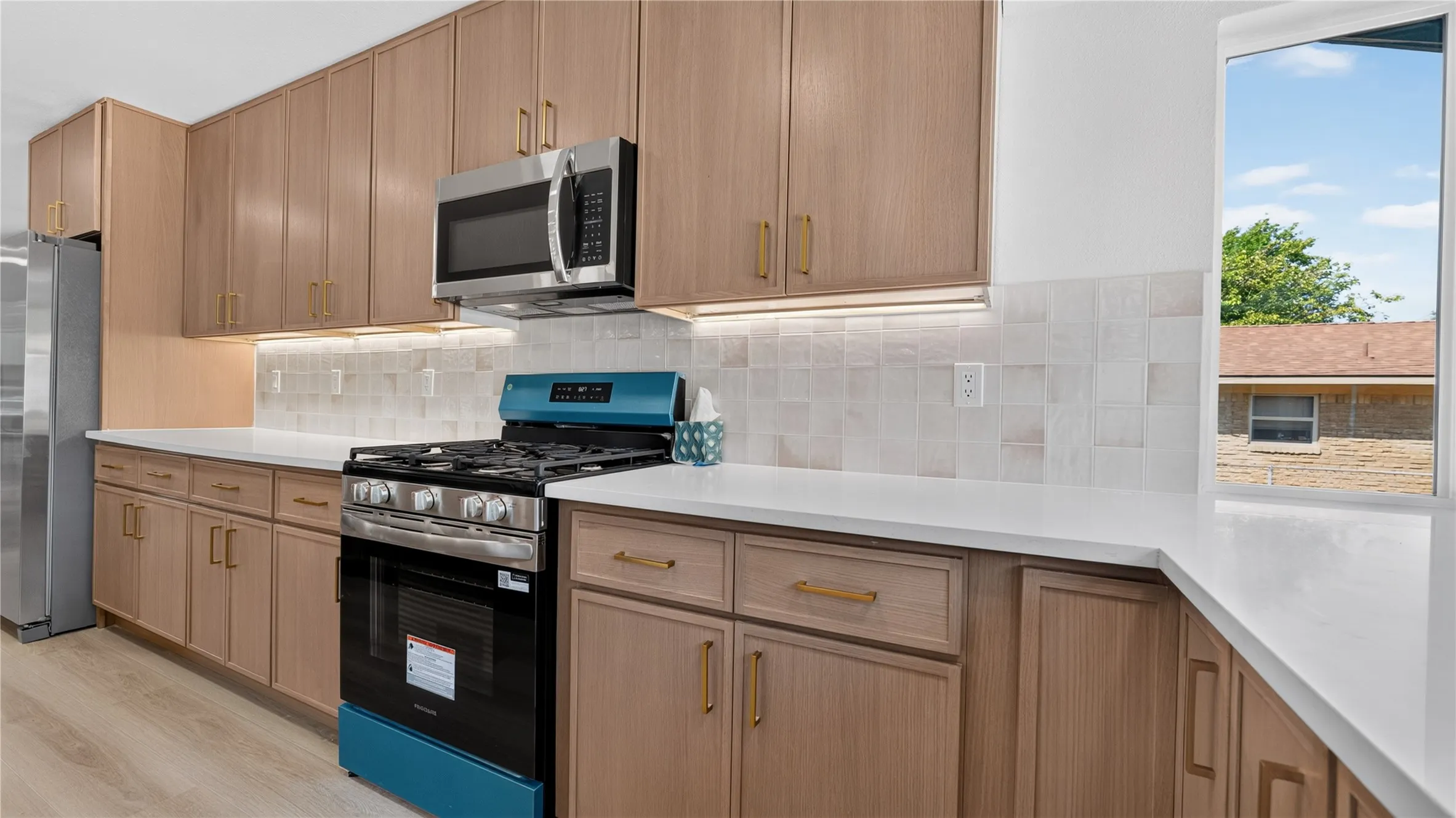 Single Family Residence For Sale in Dallas County , 3757 Blue Trace Lane, Farmers Branch, Texas 75244, 4 Bedroom, 2 Bathroom, 2 Garage spaces, 2,341 Sqft, built in 1969, mls#21359797, Real Estate Agent in Farmers Branch, Homes For Sale in Dallas county, Homes For Sale in Farmers Branch, Realtor in Farmers Branch Texas, Real Estate Brokerage Independent Realty Texas, Luminita Cordes Realtor