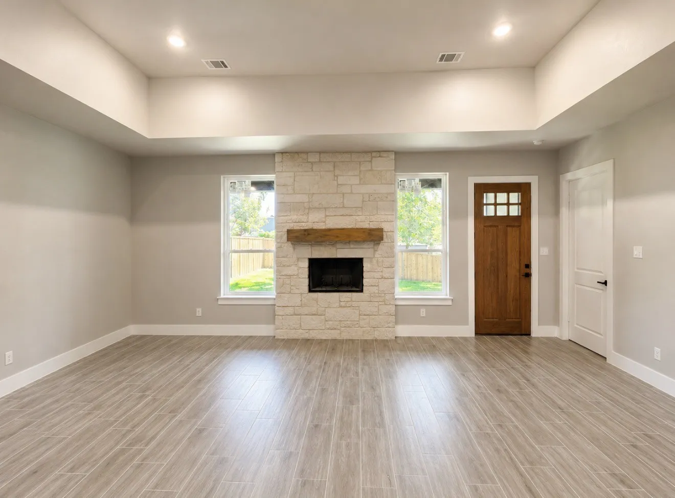 Single Family Residence For Sale in Tarrant County , 2400 Irion Avenue, Fort Worth, Texas 76106, 3 Bedroom, 2 Bathroom, 2 Garage spaces, 1,690 Sqft, built in 2026, mls#21359452, Real Estate Agent in Fort Worth, Homes For Sale in Tarrant county, Homes For Sale in Fort Worth, Realtor in Fort Worth Texas, Real Estate Brokerage Independent Realty Texas, Luminita Cordes Realtor