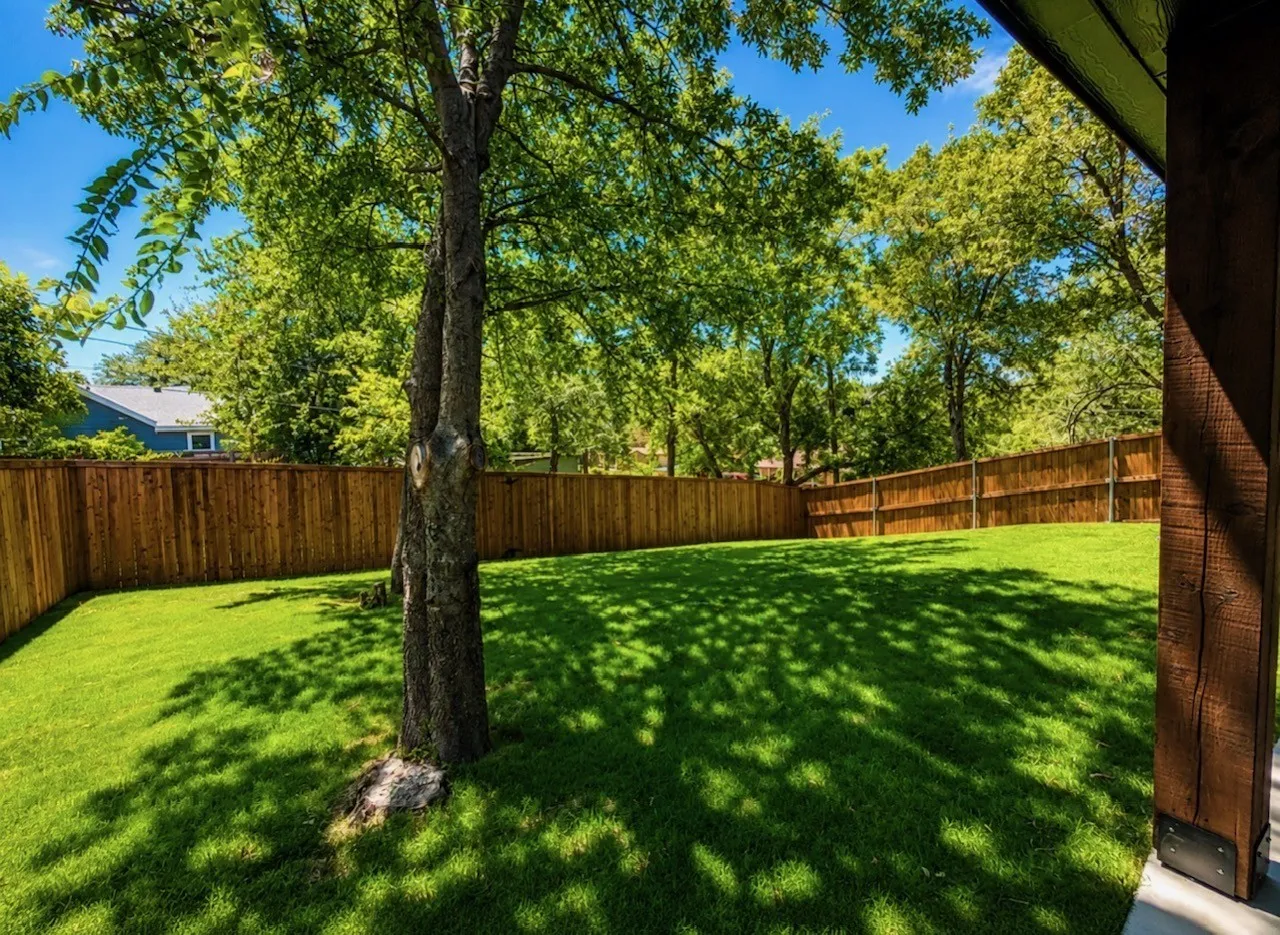 Single Family Residence For Sale in Tarrant County , 2400 Irion Avenue, Fort Worth, Texas 76106, 3 Bedroom, 2 Bathroom, 2 Garage spaces, 1,690 Sqft, built in 2026, mls#21359452, Real Estate Agent in Fort Worth, Homes For Sale in Tarrant county, Homes For Sale in Fort Worth, Realtor in Fort Worth Texas, Real Estate Brokerage Independent Realty Texas, Luminita Cordes Realtor