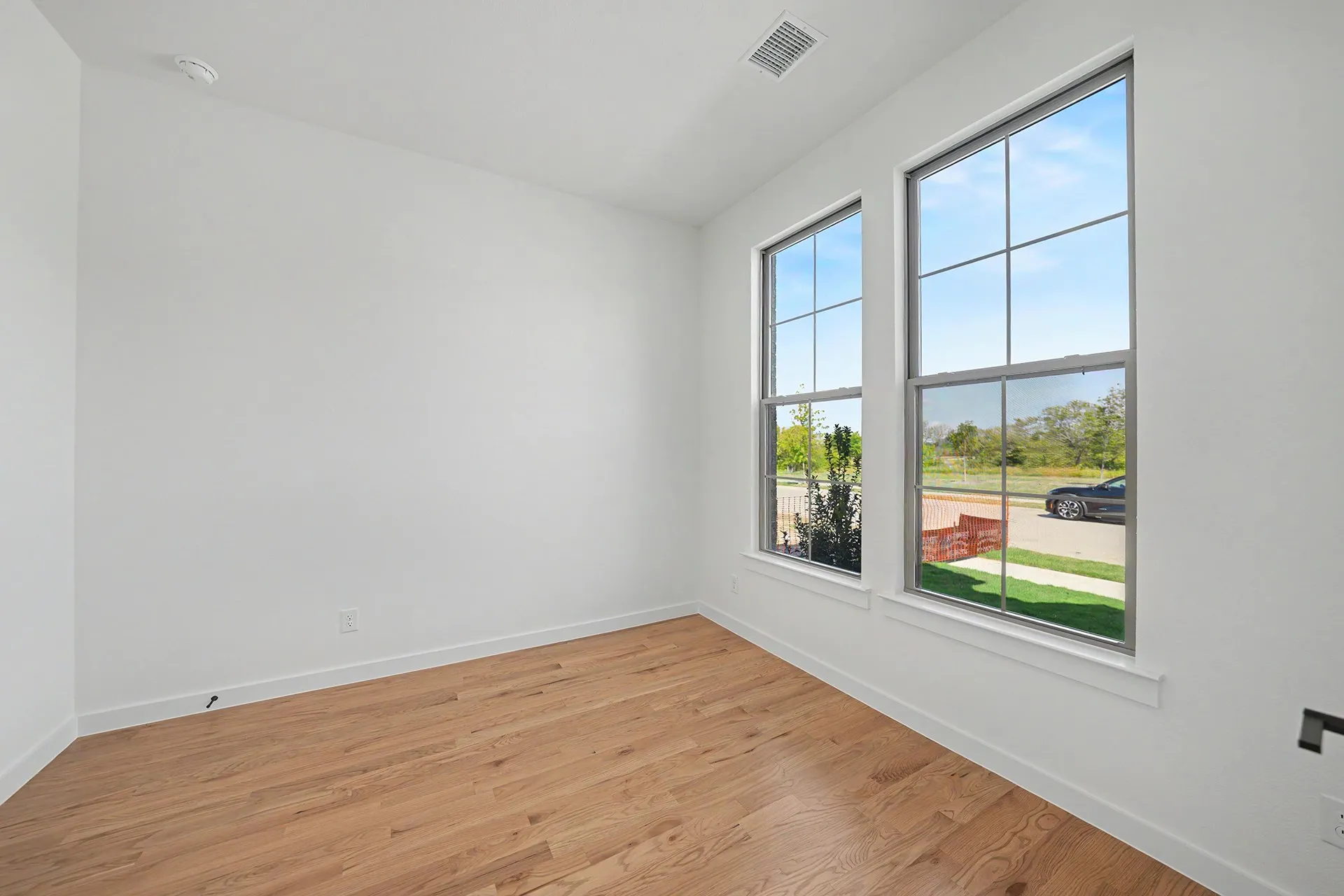 Single Family Residence For Sale in Collin County , 800 Caroline Drive, Celina, Texas 75009, 4 Bedroom, 4 Bathroom, 2 Garage spaces, 2,911 Sqft, built in 2026, mls#21360210, Real Estate Agent in Celina, Homes For Sale in Collin county, Homes For Sale in Celina, Realtor in Celina Texas, Real Estate Brokerage Independent Realty Texas, Luminita Cordes Realtor