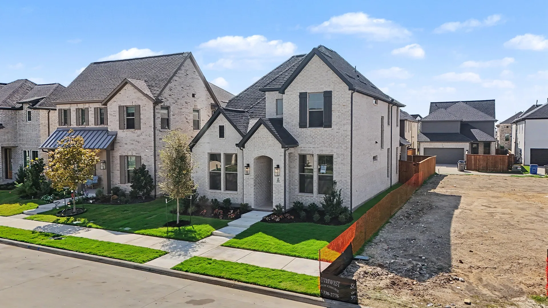 Single Family Residence For Sale in Collin County , 800 Caroline Drive, Celina, Texas 75009, 4 Bedroom, 4 Bathroom, 2 Garage spaces, 2,911 Sqft, built in 2026, mls#21360210, Real Estate Agent in Celina, Homes For Sale in Collin county, Homes For Sale in Celina, Realtor in Celina Texas, Real Estate Brokerage Independent Realty Texas, Luminita Cordes Realtor