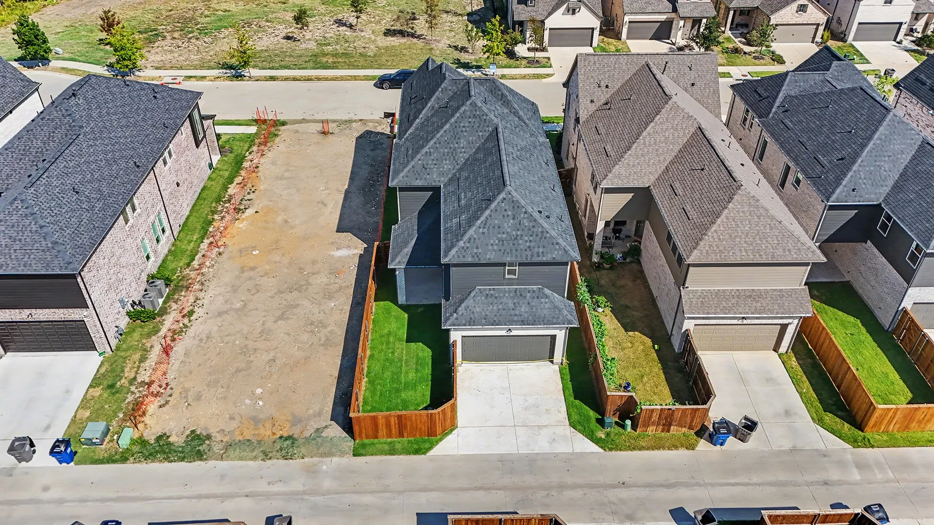 Single Family Residence For Sale in Collin County , 800 Caroline Drive, Celina, Texas 75009, 4 Bedroom, 4 Bathroom, 2 Garage spaces, 2,911 Sqft, built in 2026, mls#21360210, Real Estate Agent in Celina, Homes For Sale in Collin county, Homes For Sale in Celina, Realtor in Celina Texas, Real Estate Brokerage Independent Realty Texas, Luminita Cordes Realtor