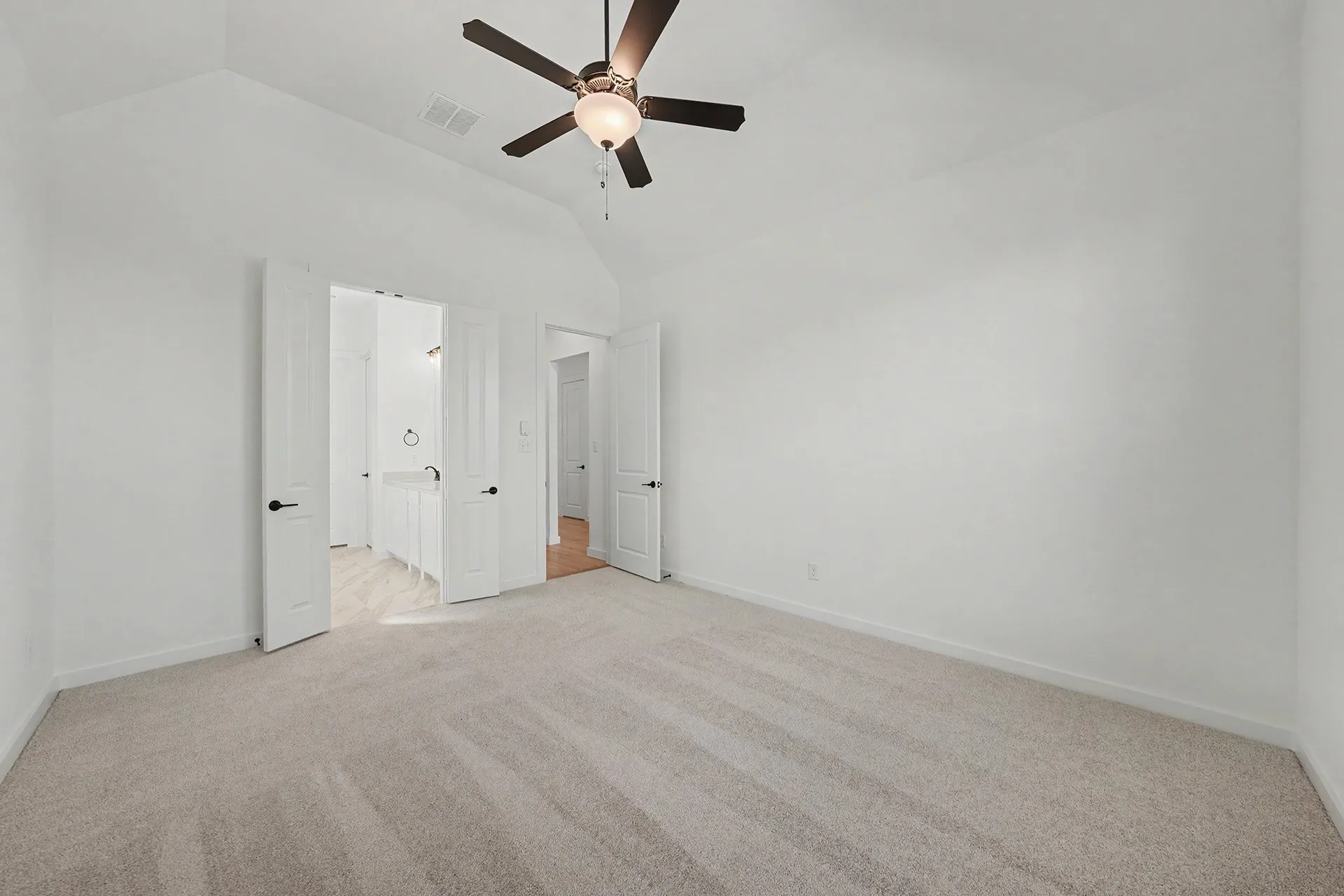 Single Family Residence For Sale in Collin County , 800 Caroline Drive, Celina, Texas 75009, 4 Bedroom, 4 Bathroom, 2 Garage spaces, 2,911 Sqft, built in 2026, mls#21360210, Real Estate Agent in Celina, Homes For Sale in Collin county, Homes For Sale in Celina, Realtor in Celina Texas, Real Estate Brokerage Independent Realty Texas, Luminita Cordes Realtor