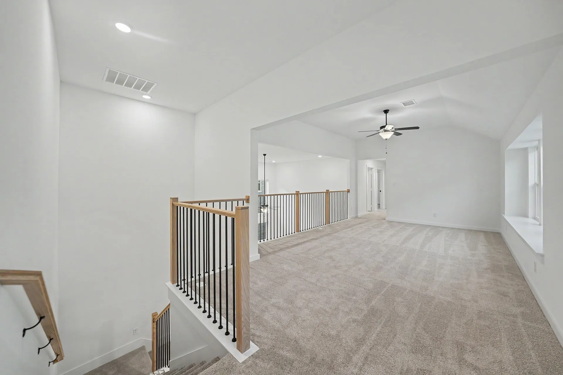 Single Family Residence For Sale in Collin County , 728 Caroline Drive, Celina, Texas 75009, 4 Bedroom, 3 Bathroom, 2 Garage spaces, 2,930 Sqft, built in 2026, mls#21360220, Real Estate Agent in Celina, Homes For Sale in Collin county, Homes For Sale in Celina, Realtor in Celina Texas, Real Estate Brokerage Independent Realty Texas, Luminita Cordes Realtor