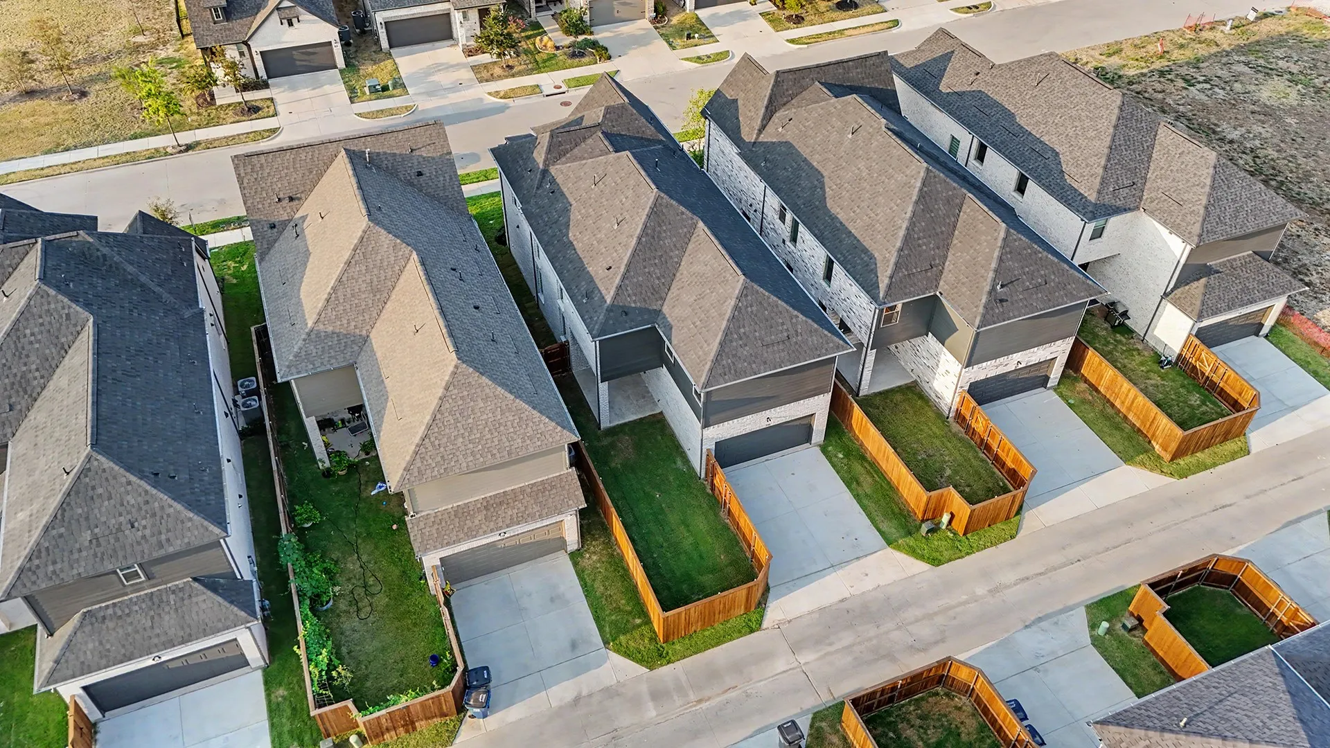 Single Family Residence For Sale in Collin County , 728 Caroline Drive, Celina, Texas 75009, 4 Bedroom, 3 Bathroom, 2 Garage spaces, 2,930 Sqft, built in 2026, mls#21360220, Real Estate Agent in Celina, Homes For Sale in Collin county, Homes For Sale in Celina, Realtor in Celina Texas, Real Estate Brokerage Independent Realty Texas, Luminita Cordes Realtor