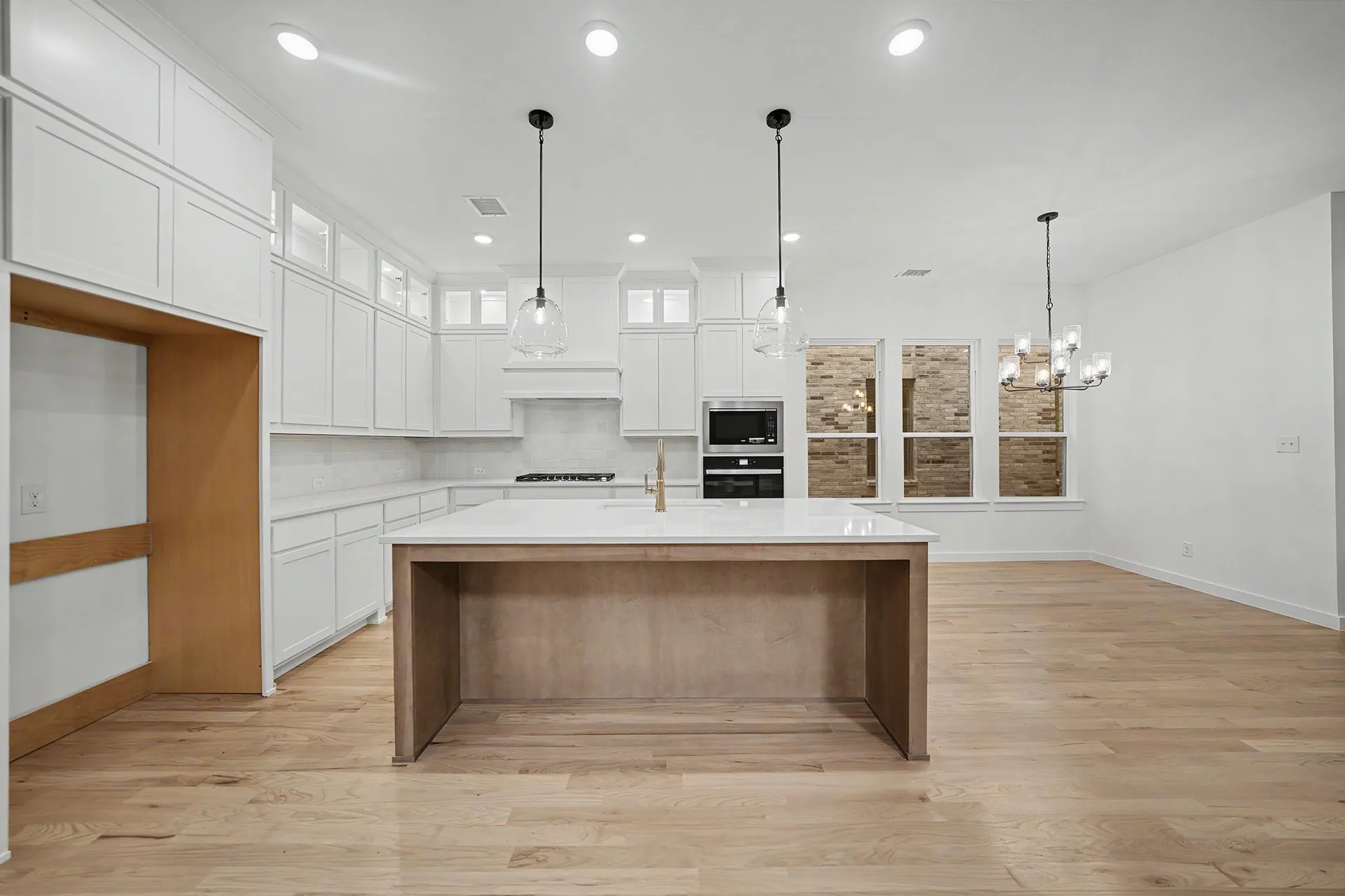Single Family Residence For Sale in Collin County , 728 Caroline Drive, Celina, Texas 75009, 4 Bedroom, 3 Bathroom, 2 Garage spaces, 2,930 Sqft, built in 2026, mls#21360220, Real Estate Agent in Celina, Homes For Sale in Collin county, Homes For Sale in Celina, Realtor in Celina Texas, Real Estate Brokerage Independent Realty Texas, Luminita Cordes Realtor