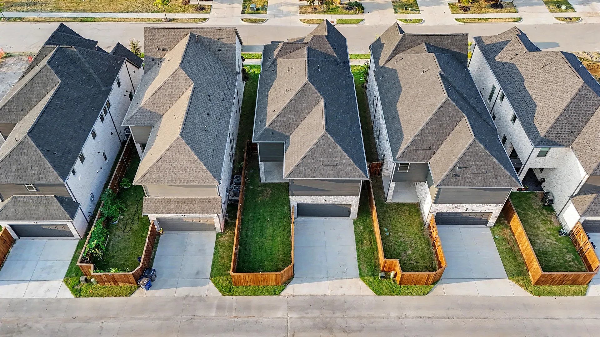 Single Family Residence For Sale in Collin County , 728 Caroline Drive, Celina, Texas 75009, 4 Bedroom, 3 Bathroom, 2 Garage spaces, 2,930 Sqft, built in 2026, mls#21360220, Real Estate Agent in Celina, Homes For Sale in Collin county, Homes For Sale in Celina, Realtor in Celina Texas, Real Estate Brokerage Independent Realty Texas, Luminita Cordes Realtor