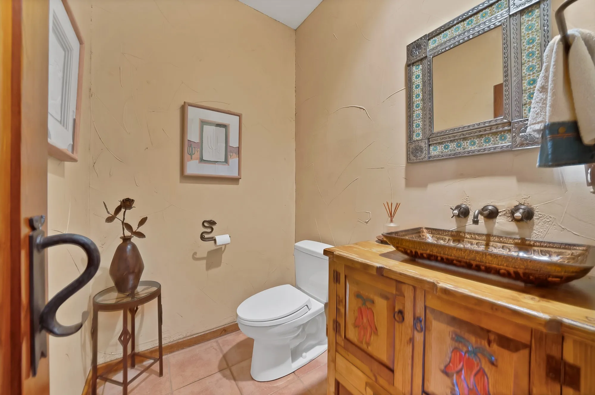 Half-bath off of utility room.