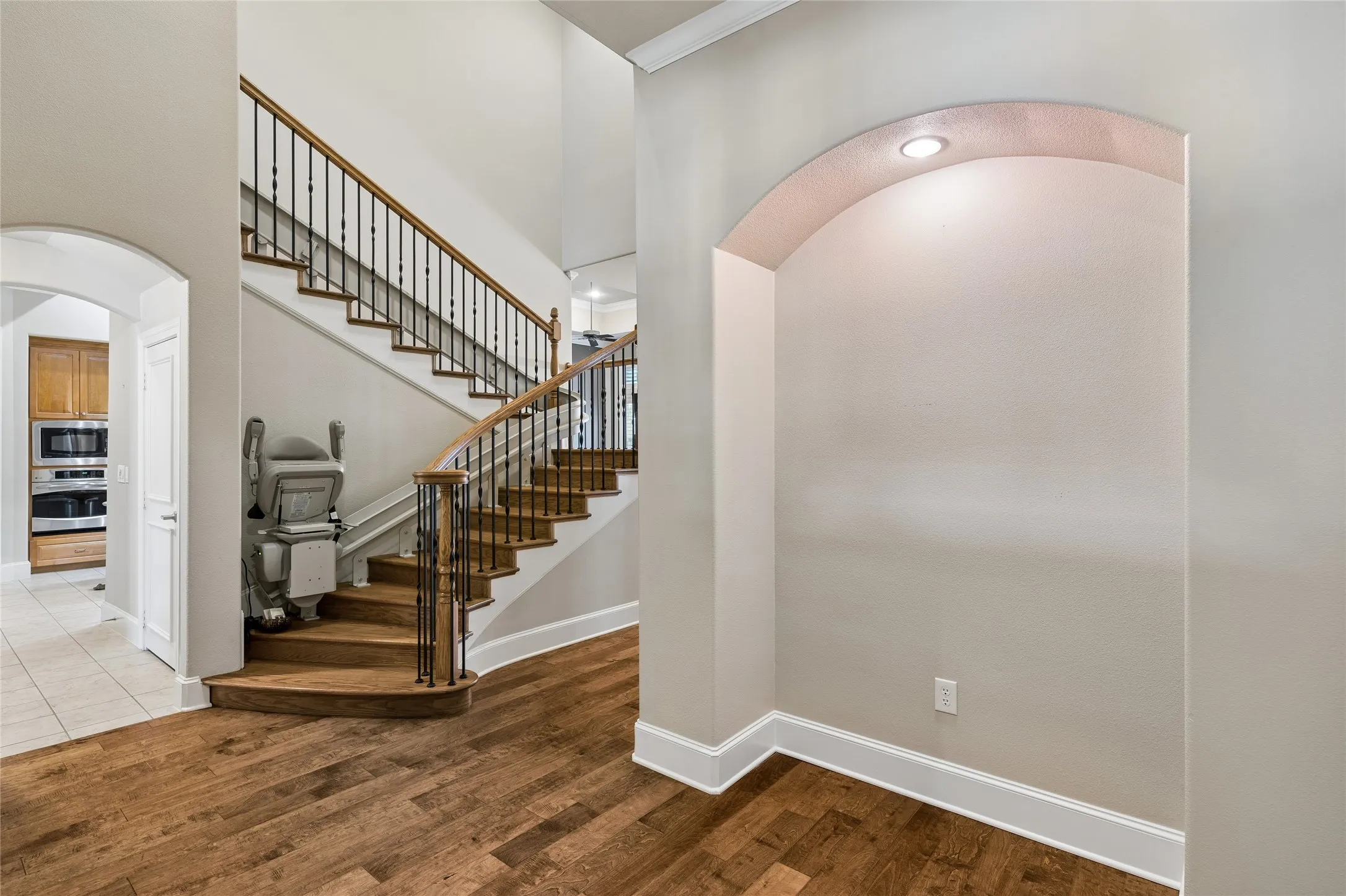Condominium For Sale in Tarrant County , 310 Watermere Drive, Southlake, Texas 76092, 3 Bedroom, 4 Bathroom, 2 Garage spaces, 2,723 Sqft, built in 2007, mls#21359679, Real Estate Agent in Southlake, Homes For Sale in Tarrant county, Homes For Sale in Southlake, Realtor in Southlake Texas, Real Estate Brokerage Independent Realty Texas, Luminita Cordes Realtor