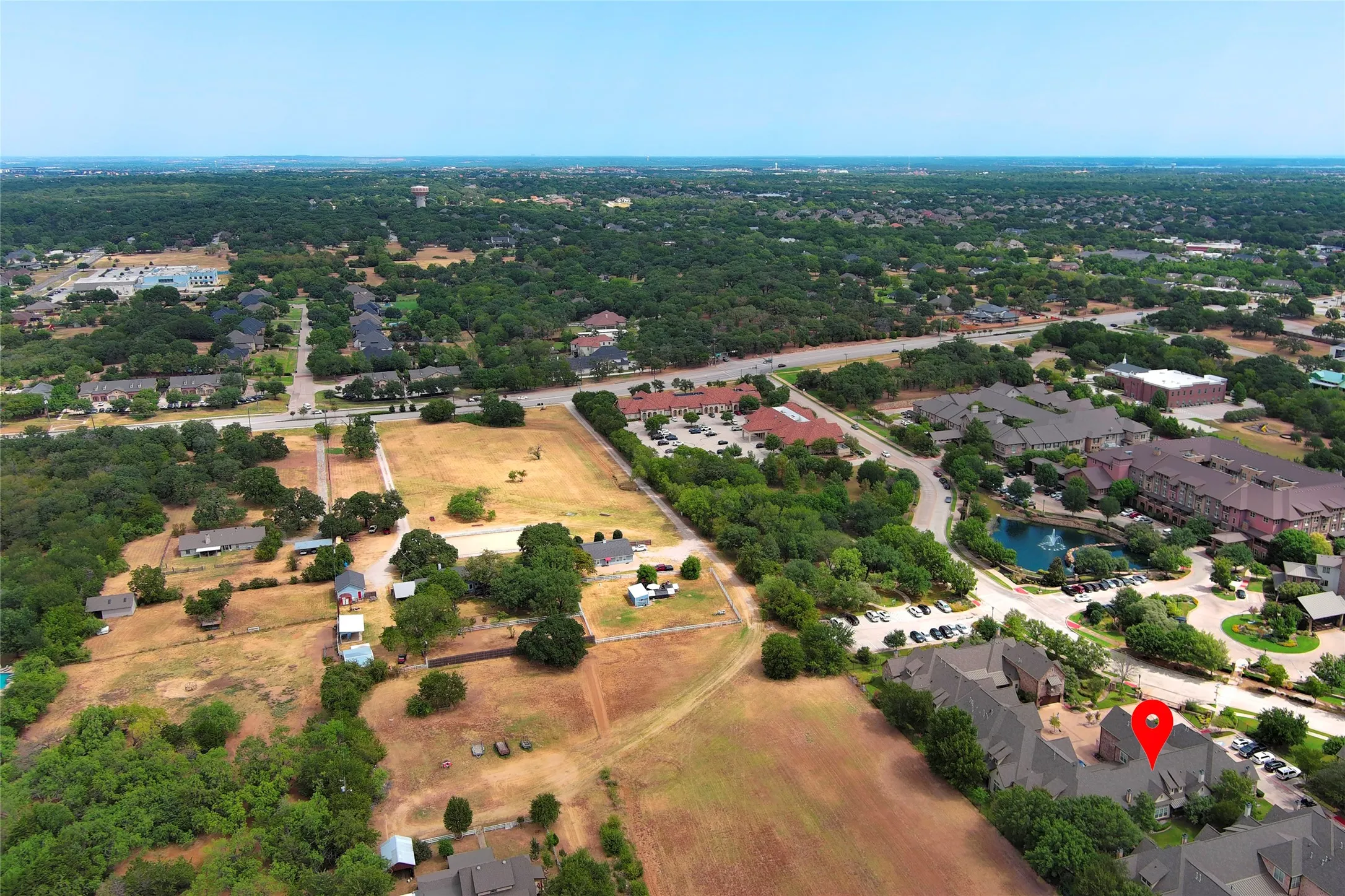 Condominium For Sale in Tarrant County , 310 Watermere Drive, Southlake, Texas 76092, 3 Bedroom, 4 Bathroom, 2 Garage spaces, 2,723 Sqft, built in 2007, mls#21359679, Real Estate Agent in Southlake, Homes For Sale in Tarrant county, Homes For Sale in Southlake, Realtor in Southlake Texas, Real Estate Brokerage Independent Realty Texas, Luminita Cordes Realtor