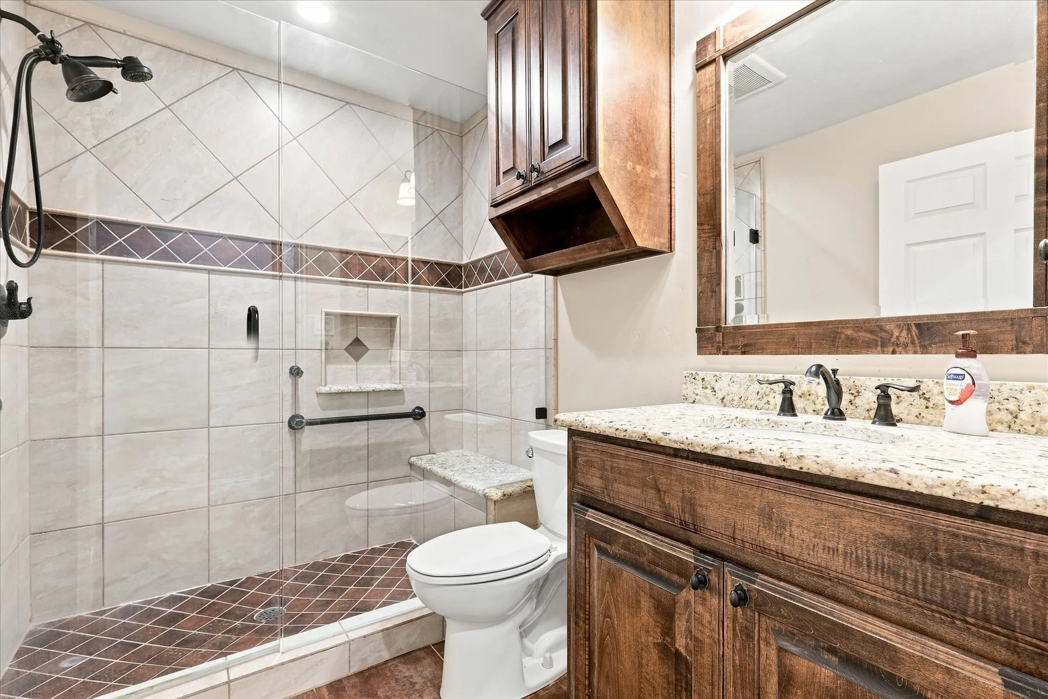 Single Family Residence For Sale in Denton County , 5264 Sherman Drive, The Colony, Texas 75056, 4 Bedroom, 2 Bathroom, 2 Garage spaces, 2,017 Sqft, built in 1983, mls#21359729, Real Estate Agent in The Colony, Homes For Sale in Denton county, Homes For Sale in The Colony, Realtor in The Colony Texas, Real Estate Brokerage Independent Realty Texas, Luminita Cordes Realtor