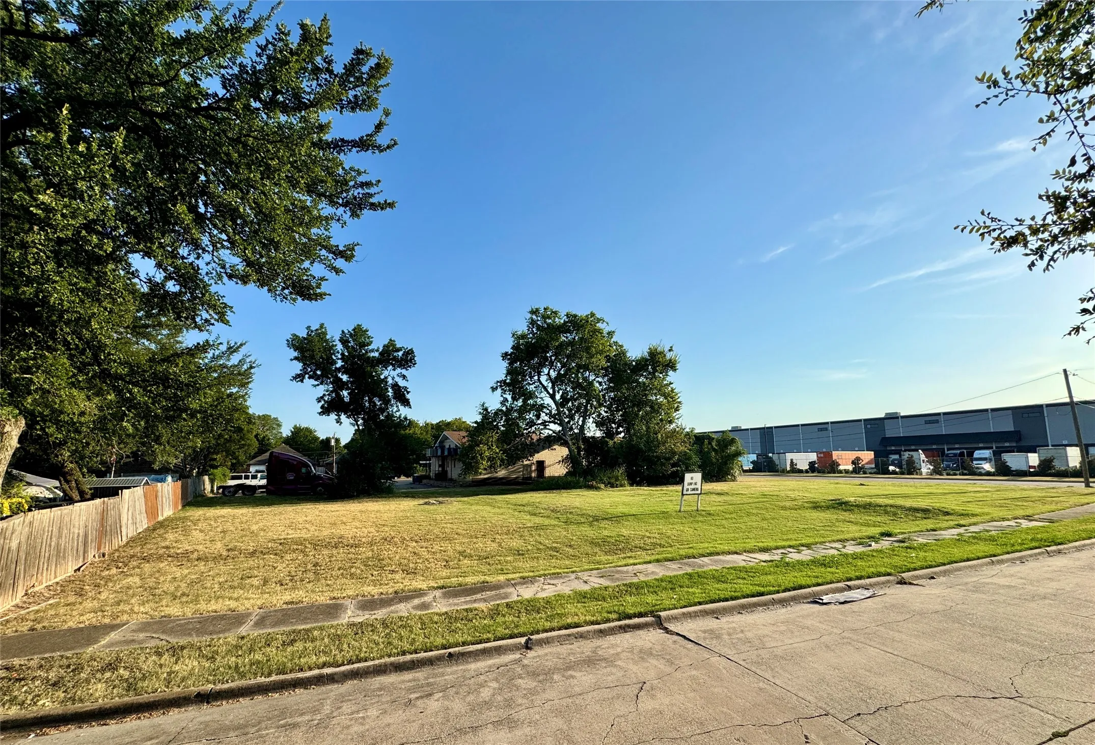 Unimproved Land For Sale in Dallas County , 3726 Bayside Street, Dallas, Texas 75212, 0, 0, Garage spaces, 0 Sqft, built in 0, mls#21359935, Real Estate Agent in Dallas, Homes For Sale in Dallas county, Homes For Sale in Dallas, Realtor in Dallas Texas, Real Estate Brokerage Independent Realty Texas, Luminita Cordes Realtor