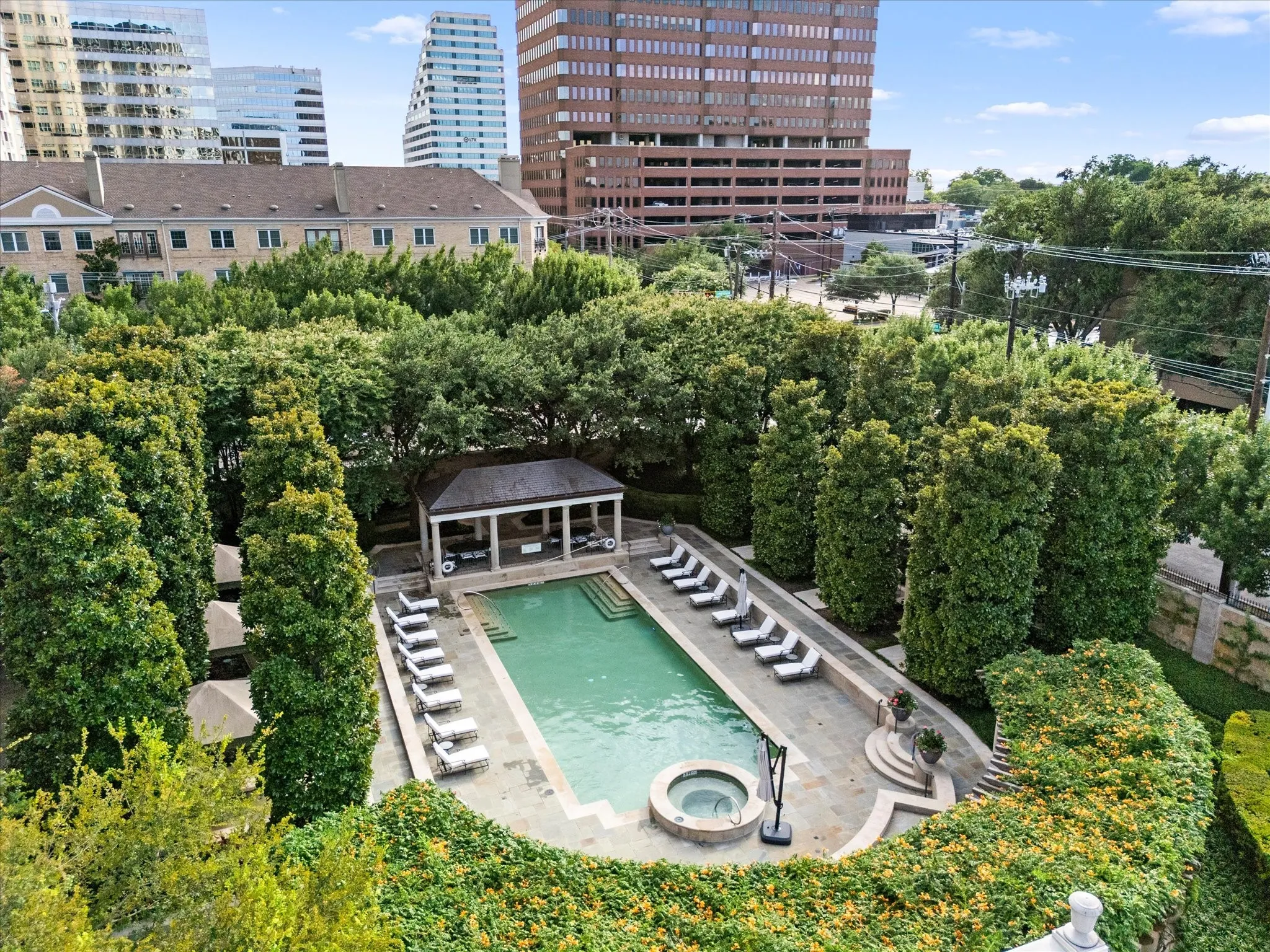 The Vendome has so many amenities. Beautiful pool and cabana.