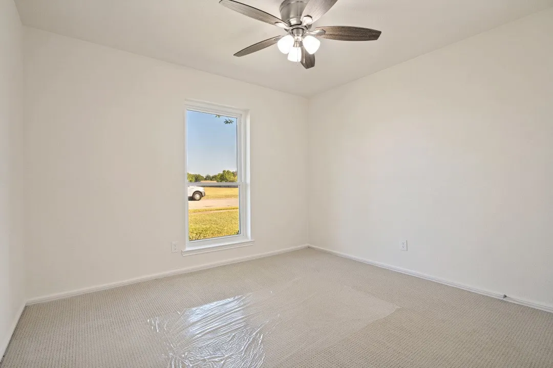 Single Family Residence For Sale in Dallas County , 622 Grinnell Drive, Garland, Texas 75043, 3 Bedroom, 2 Bathroom, 2 Garage spaces, 1,690 Sqft, built in 1977, mls#21359561, Real Estate Agent in Garland, Homes For Sale in Dallas county, Homes For Sale in Garland, Realtor in Garland Texas, Real Estate Brokerage Independent Realty Texas, Luminita Cordes Realtor