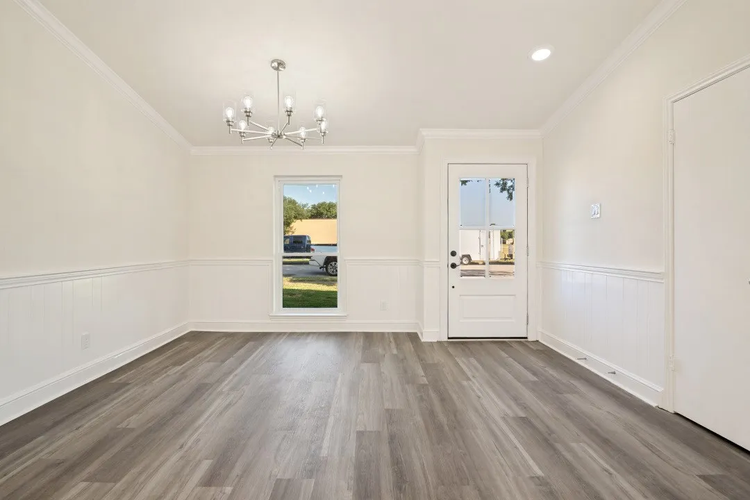Single Family Residence For Sale in Dallas County , 622 Grinnell Drive, Garland, Texas 75043, 3 Bedroom, 2 Bathroom, 2 Garage spaces, 1,690 Sqft, built in 1977, mls#21359561, Real Estate Agent in Garland, Homes For Sale in Dallas county, Homes For Sale in Garland, Realtor in Garland Texas, Real Estate Brokerage Independent Realty Texas, Luminita Cordes Realtor