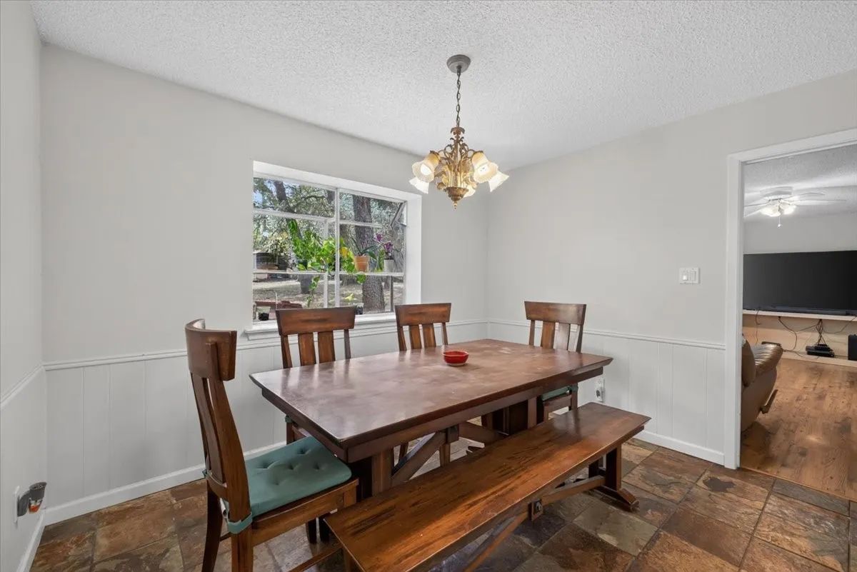 Single Family Residence For Sale in Tarrant County , 8204 Starnes Road, North Richland Hills, Texas 76182, 3 Bedroom, 2 Bathroom, 2 Garage spaces, 2,059 Sqft, built in 1979, mls#21360155, Real Estate Agent in North Richland Hills, Homes For Sale in Tarrant county, Homes For Sale in North Richland Hills, Realtor in North Richland Hills Texas, Real Estate Brokerage Independent Realty Texas, Luminita Cordes Realtor