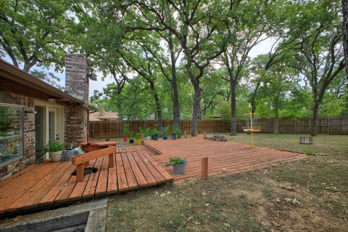 Single Family Residence For Sale in Tarrant County , 8204 Starnes Road, North Richland Hills, Texas 76182, 3 Bedroom, 2 Bathroom, 2 Garage spaces, 2,059 Sqft, built in 1979, mls#21360155, Real Estate Agent in North Richland Hills, Homes For Sale in Tarrant county, Homes For Sale in North Richland Hills, Realtor in North Richland Hills Texas, Real Estate Brokerage Independent Realty Texas, Luminita Cordes Realtor
