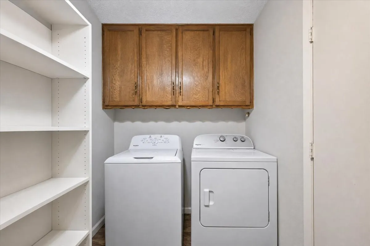 Single Family Residence For Sale in Tarrant County , 8204 Starnes Road, North Richland Hills, Texas 76182, 3 Bedroom, 2 Bathroom, 2 Garage spaces, 2,059 Sqft, built in 1979, mls#21360155, Real Estate Agent in North Richland Hills, Homes For Sale in Tarrant county, Homes For Sale in North Richland Hills, Realtor in North Richland Hills Texas, Real Estate Brokerage Independent Realty Texas, Luminita Cordes Realtor