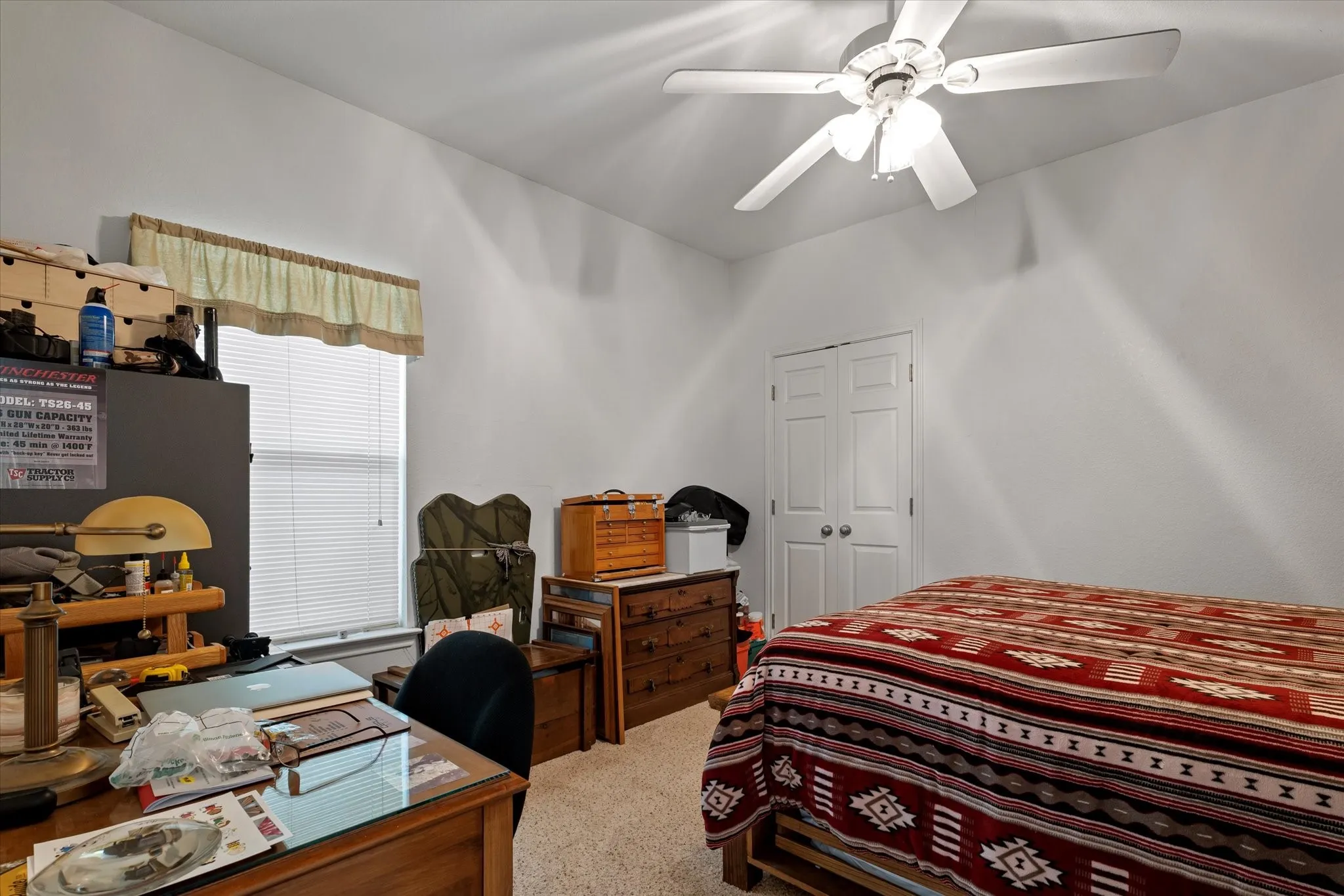 Single Family Residence For Sale in Fannin County , 1172 County Road 3710, Leonard, Texas 75452, 2 Bedroom, 2 Bathroom, 2 Garage spaces, 1,517 Sqft, built in 1998, mls#21360202, Real Estate Agent in Leonard, Homes For Sale in Fannin county, Homes For Sale in Leonard, Realtor in Leonard Texas, Real Estate Brokerage Independent Realty Texas, Luminita Cordes Realtor