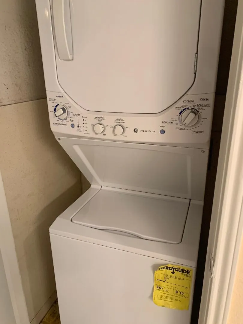 Condominium For Rent in Dallas County , 8545 Midpark Road 48, Dallas, Texas 75240, 2 Bedroom, 2 Bathroom, Garage spaces, 1,035 Sqft, built in 1982, mls#21360174, Real Estate Agent in Dallas, Homes For Rent in Dallas county, Homes For Rent in Dallas, Realtor in Dallas Texas, Real Estate Brokerage Independent Realty Texas, Luminita Cordes Realtor