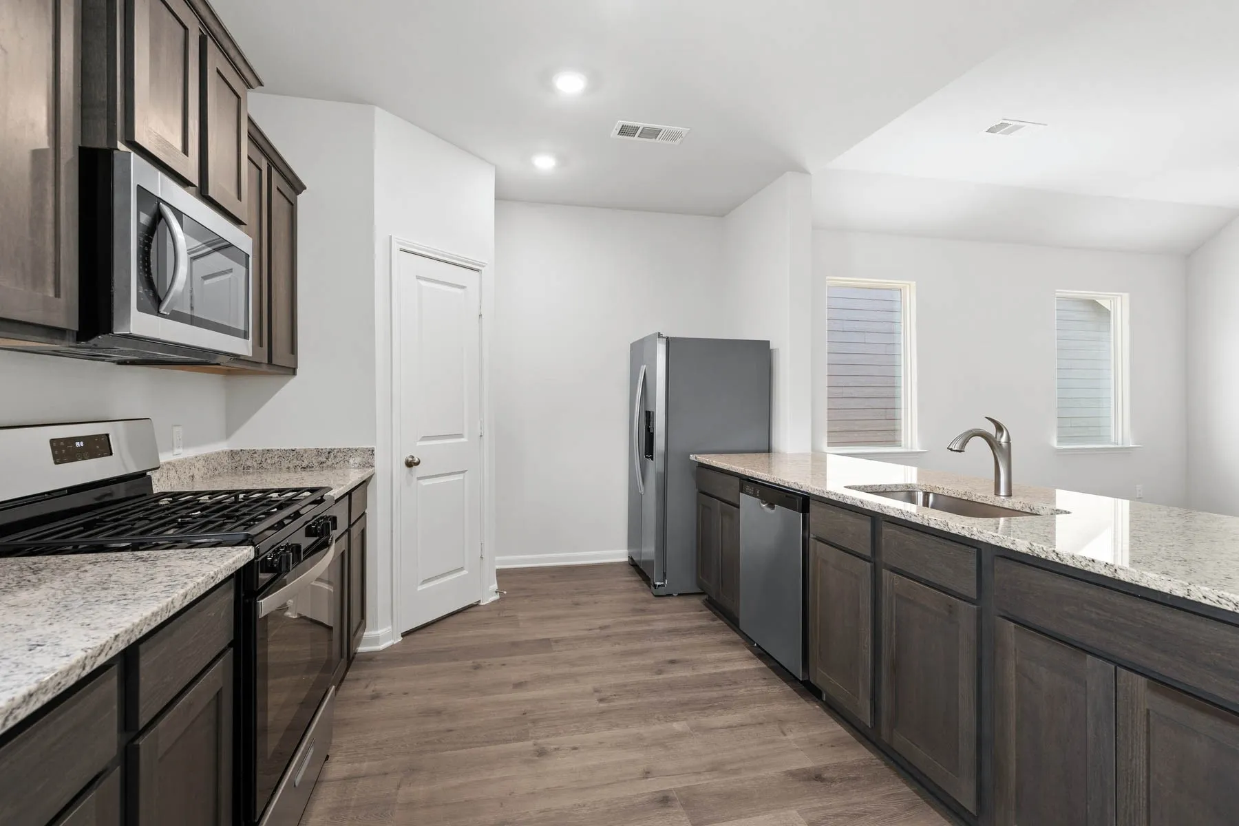 Single Family Residence For Sale in Tarrant County , 9612 Stranton Drive, Fort Worth, Texas 76140, 4 Bedroom, 2 Bathroom, 2 Garage spaces, 1,724 Sqft, built in 2026, mls#21360283, Real Estate Agent in Fort Worth, Homes For Sale in Tarrant county, Homes For Sale in Fort Worth, Realtor in Fort Worth Texas, Real Estate Brokerage Independent Realty Texas, Luminita Cordes Realtor