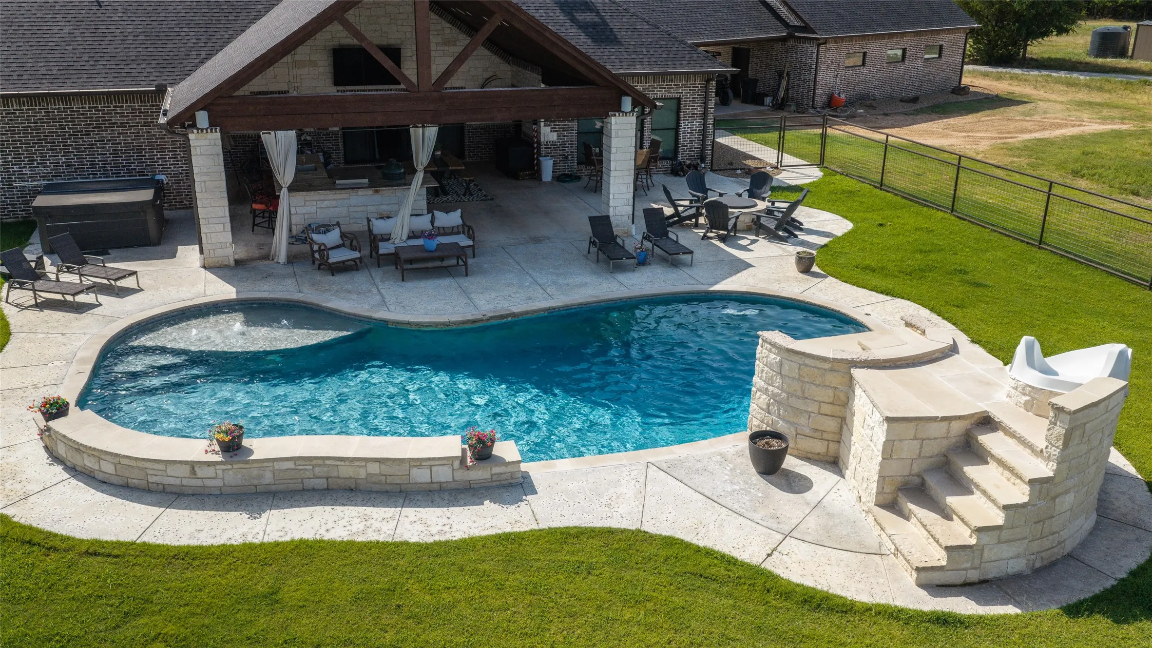 Farm For Sale in Wise County , 344 County Road 1660, Chico, Texas 76431, 4 Bedroom, 4 Bathroom, 6 Garage spaces, 3,648 Sqft, built in 2022, mls#21360278, Real Estate Agent in Chico, Homes For Sale in Wise county, Homes For Sale in Chico, Realtor in Chico Texas, Real Estate Brokerage Independent Realty Texas, Luminita Cordes Realtor