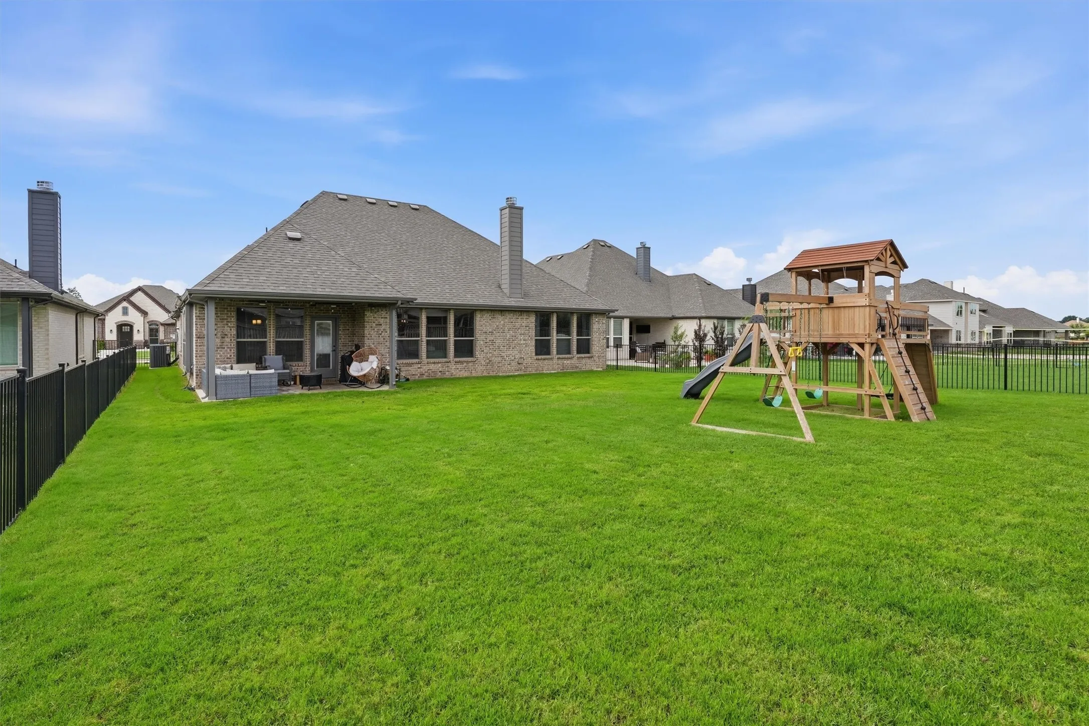 Single Family Residence For Rent in Hood County , 313 Bowrider Lane, Granbury, Texas 76049, 3 Bedroom, 2 Bathroom, 2 Garage spaces, 2,404 Sqft, built in 2024, mls#21360295, Real Estate Agent in Granbury, Homes For Rent in Hood county, Homes For Rent in Granbury, Realtor in Granbury Texas, Real Estate Brokerage Independent Realty Texas, Luminita Cordes Realtor