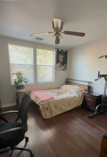 Single Family Residence For Sale in Tarrant County , 5620 Blanca Court, Fort Worth, Texas 76179, 4 Bedroom, 3 Bathroom, 2 Garage spaces, 2,334 Sqft, built in 2004, mls#21358989, Real Estate Agent in Fort Worth, Homes For Sale in Tarrant county, Homes For Sale in Fort Worth, Realtor in Fort Worth Texas, Real Estate Brokerage Independent Realty Texas, Luminita Cordes Realtor