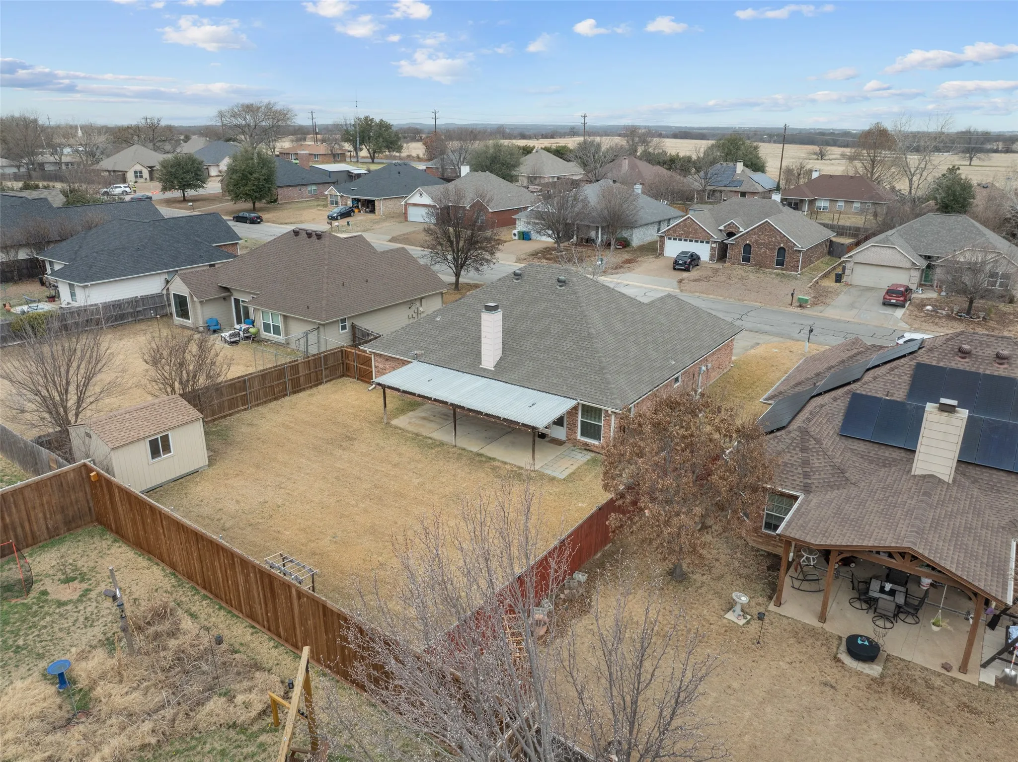 Single Family Residence For Sale in Denton County , 217 Quail Run, Aubrey, Texas 76227, 3 Bedroom, 2 Bathroom, 2 Garage spaces, 1,552 Sqft, built in 2004, mls#21360300, Real Estate Agent in Aubrey, Homes For Sale in Denton county, Homes For Sale in Aubrey, Realtor in Aubrey Texas, Real Estate Brokerage Independent Realty Texas, Luminita Cordes Realtor