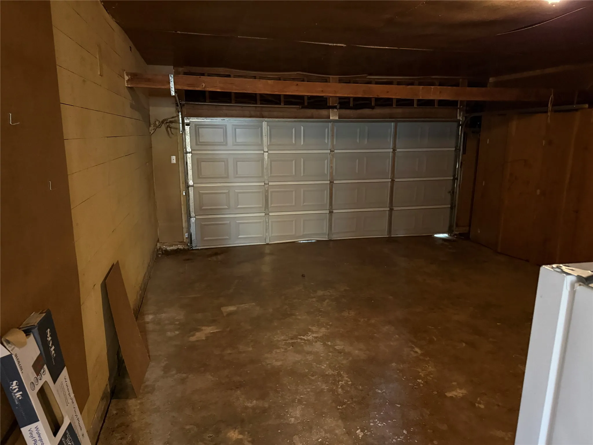 Single Family Residence For Rent in Taylor County , 4042 Benbrook Street, Abilene, Texas 79605, 3 Bedroom, 2 Bathroom, 2 Garage spaces, 1,840 Sqft, built in 1950, mls#21360194, Real Estate Agent in Abilene, Homes For Rent in Taylor county, Homes For Rent in Abilene, Realtor in Abilene Texas, Real Estate Brokerage Independent Realty Texas, Luminita Cordes Realtor