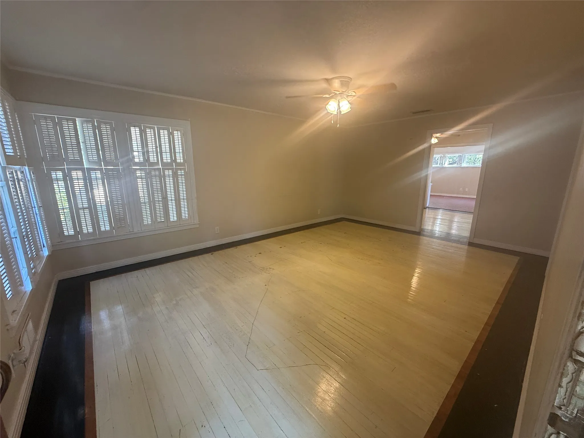 Single Family Residence For Rent in Taylor County , 4042 Benbrook Street, Abilene, Texas 79605, 3 Bedroom, 2 Bathroom, 2 Garage spaces, 1,840 Sqft, built in 1950, mls#21360194, Real Estate Agent in Abilene, Homes For Rent in Taylor county, Homes For Rent in Abilene, Realtor in Abilene Texas, Real Estate Brokerage Independent Realty Texas, Luminita Cordes Realtor