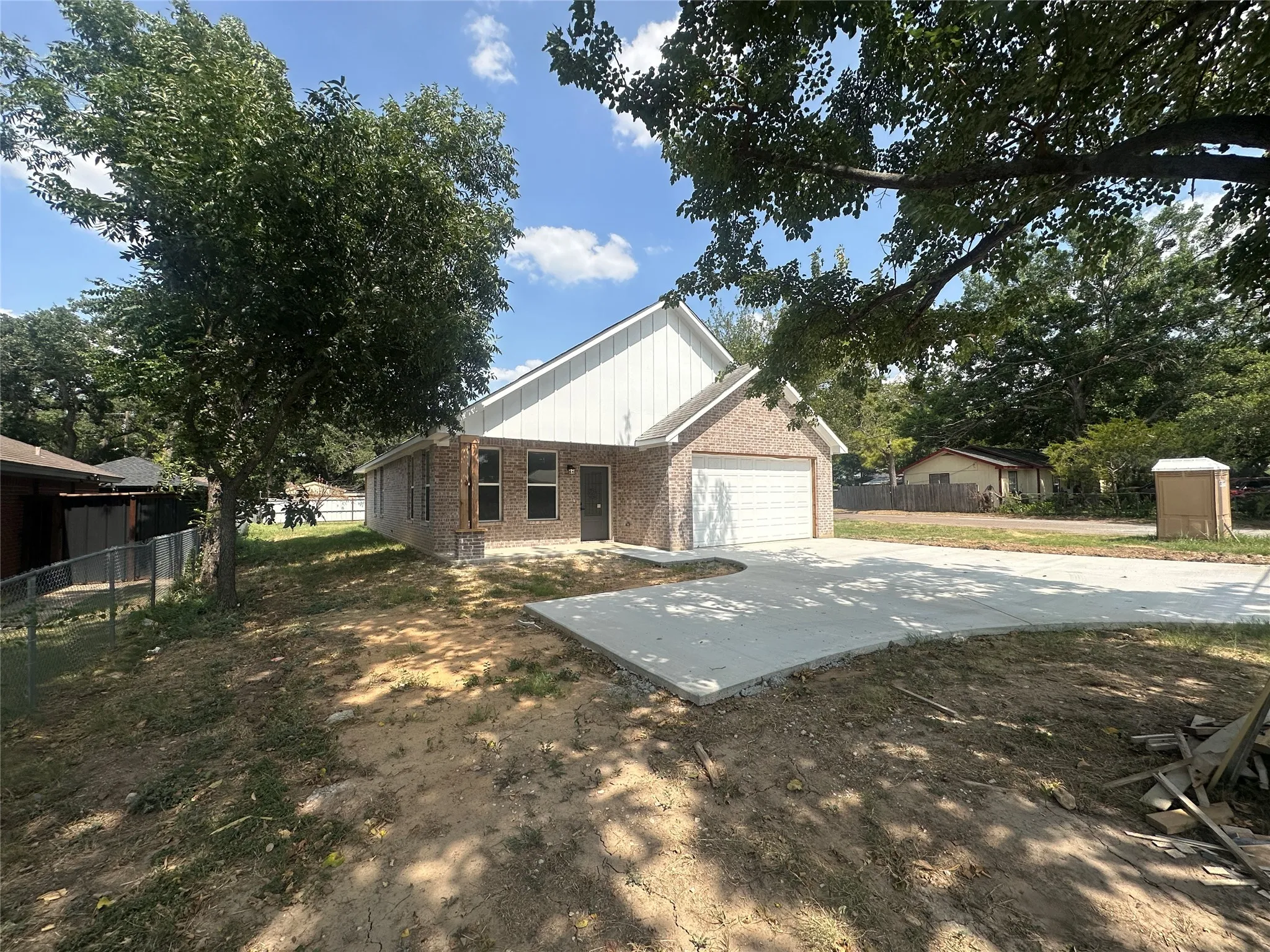 Single Family Residence For Sale in Wise County , 1400 N Business 287, Decatur, Texas 76234, 3 Bedroom, 2 Bathroom, 2 Garage spaces, 1,405 Sqft, built in 2026, Price $335,000, mls#21360319, Real Estate Agent in Decatur, Homes For Sale in Wise county, Homes For Sale in Decatur, Realtor in Decatur Texas, Real Estate Brokerage Independent Realty Texas, Luminita Cordes Realtor