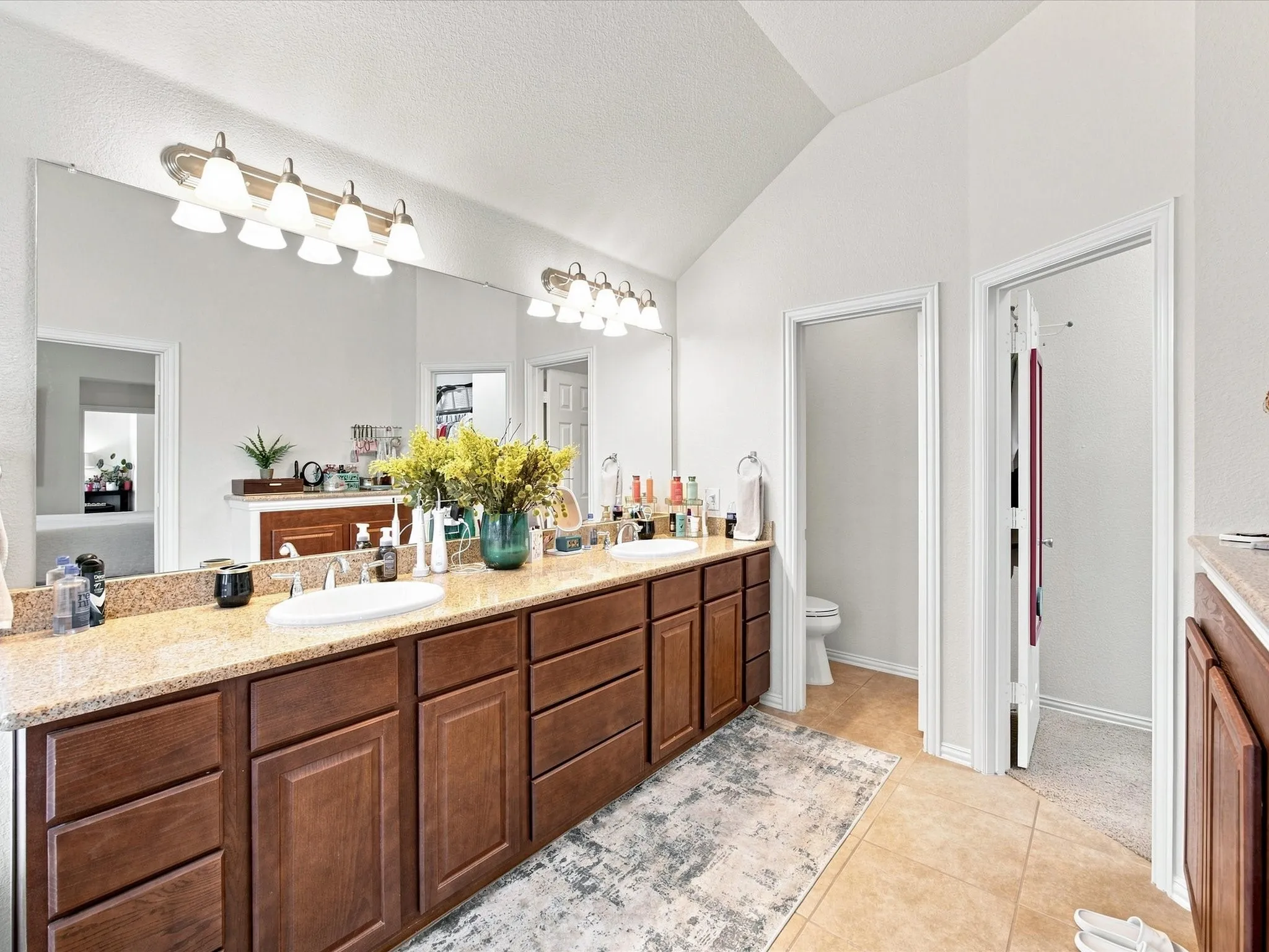Single Family Residence For Sale in Denton County , 2591 Mirage Drive, Little Elm, Texas 75068, 3 Bedroom, 2 Bathroom, 2 Garage spaces, 2,313 Sqft, built in 2011, mls#21359462, Real Estate Agent in Little Elm, Homes For Sale in Denton county, Homes For Sale in Little Elm, Realtor in Little Elm Texas, Real Estate Brokerage Independent Realty Texas, Luminita Cordes Realtor