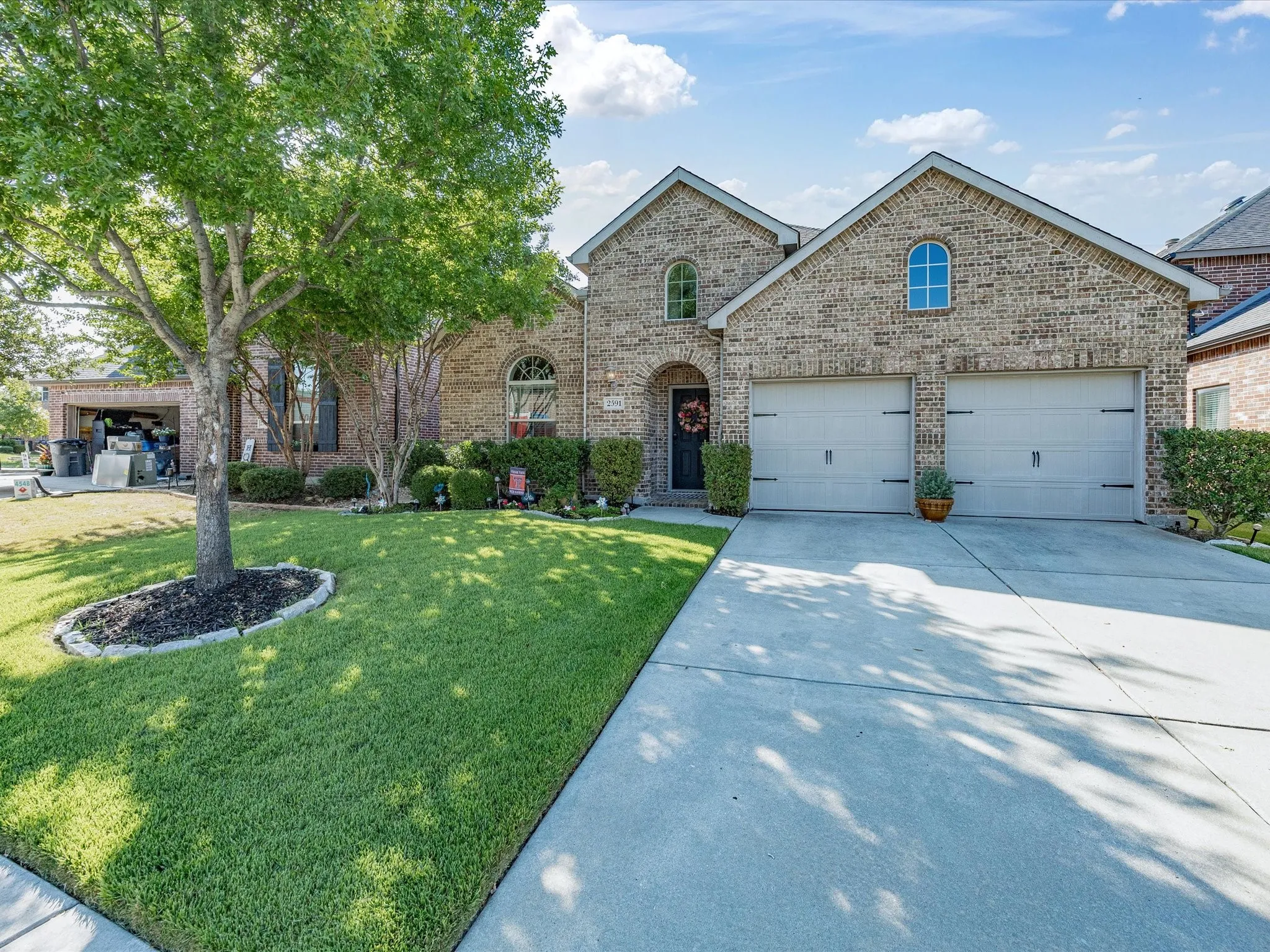 Single Family Residence For Sale in Denton County , 2591 Mirage Drive, Little Elm, Texas 75068, 3 Bedroom, 2 Bathroom, 2 Garage spaces, 2,313 Sqft, built in 2011, mls#21359462, Real Estate Agent in Little Elm, Homes For Sale in Denton county, Homes For Sale in Little Elm, Realtor in Little Elm Texas, Real Estate Brokerage Independent Realty Texas, Luminita Cordes Realtor